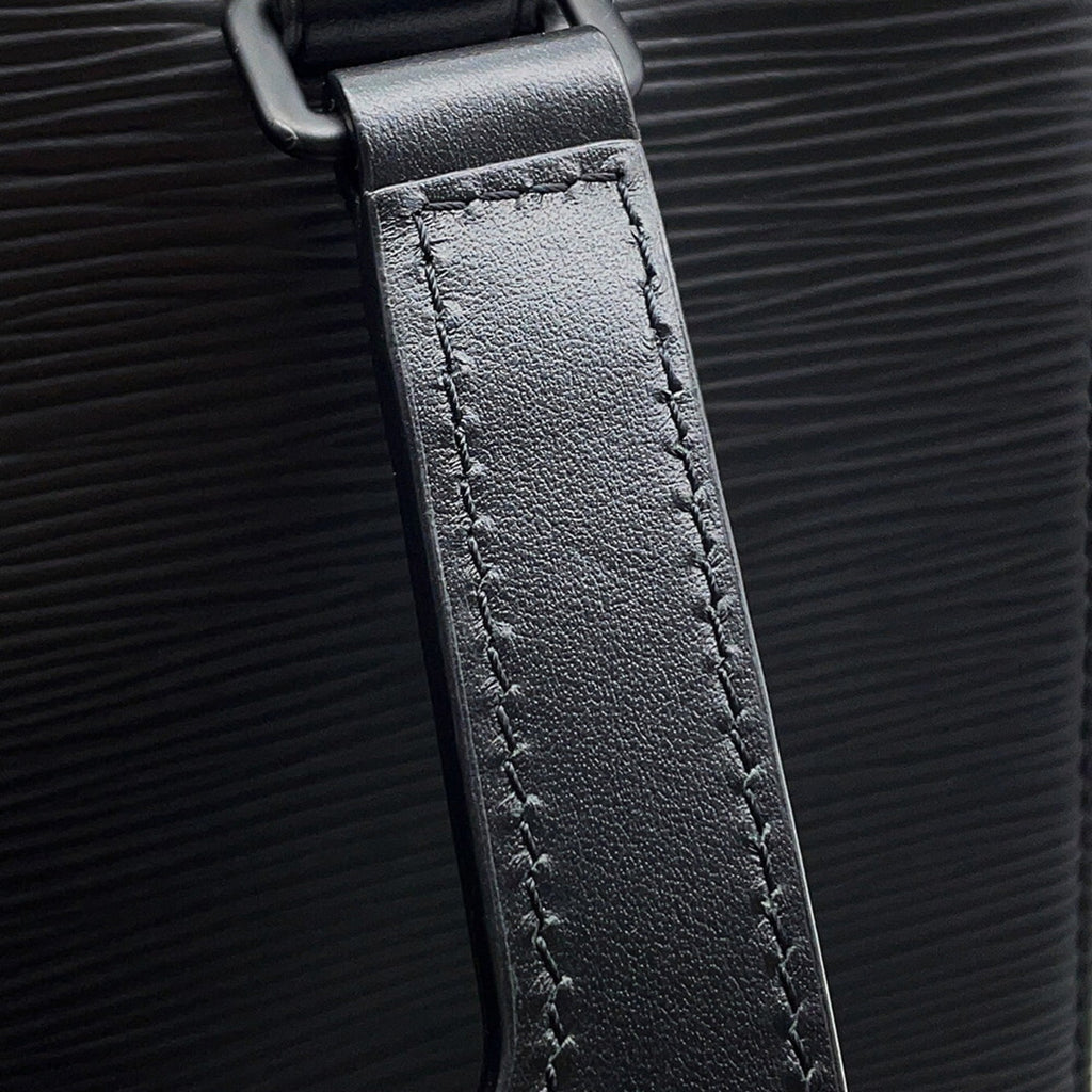 Louis Vuitton Black Noir Epi Leather Handbag