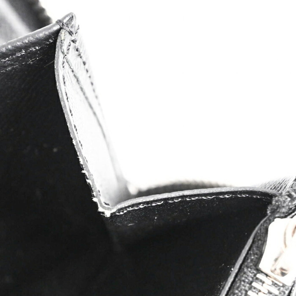 Louis Vuitton Black Taiga Leather Wallet (Tri-Fold)