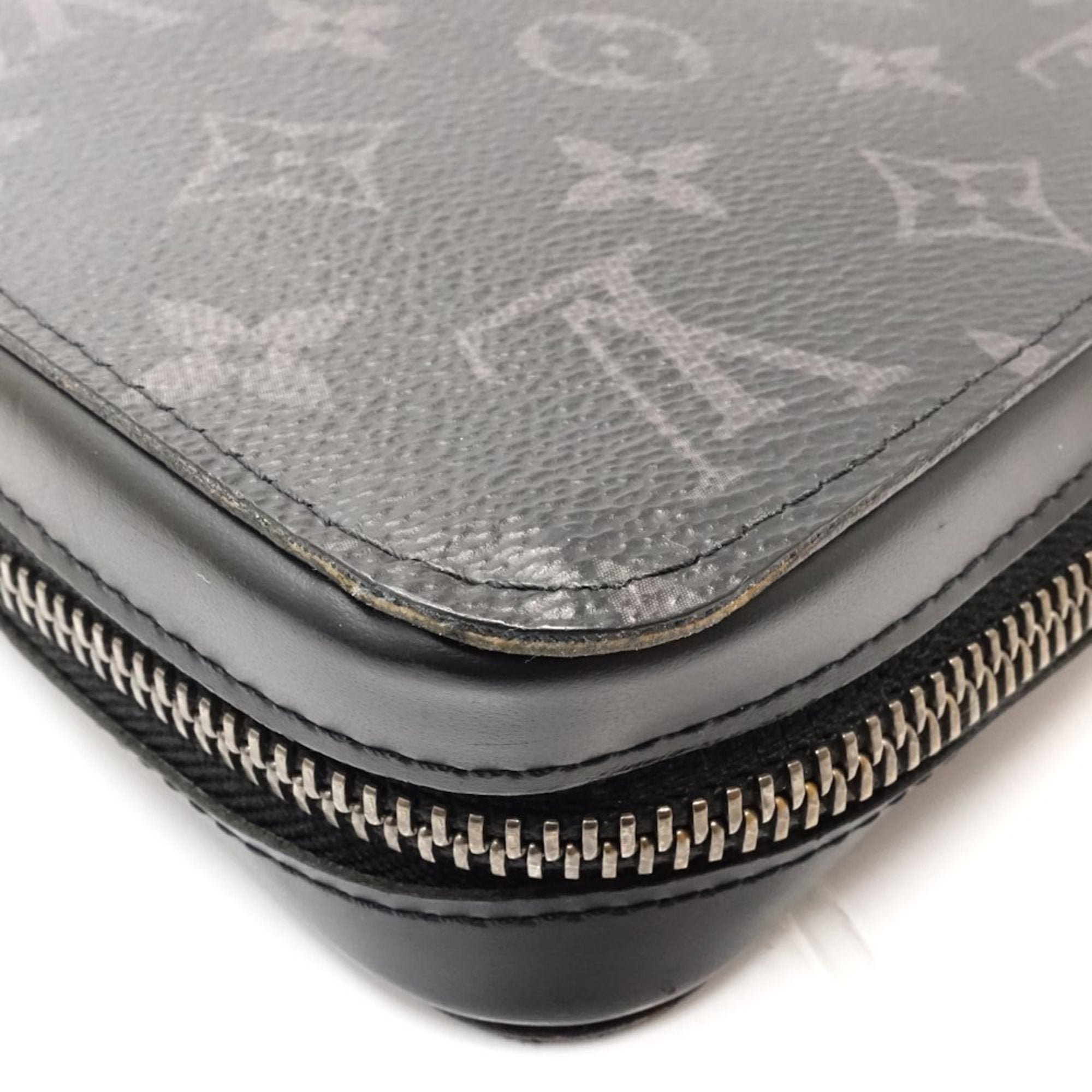Louis Vuitton Noir Monogram Eclipse Wallet