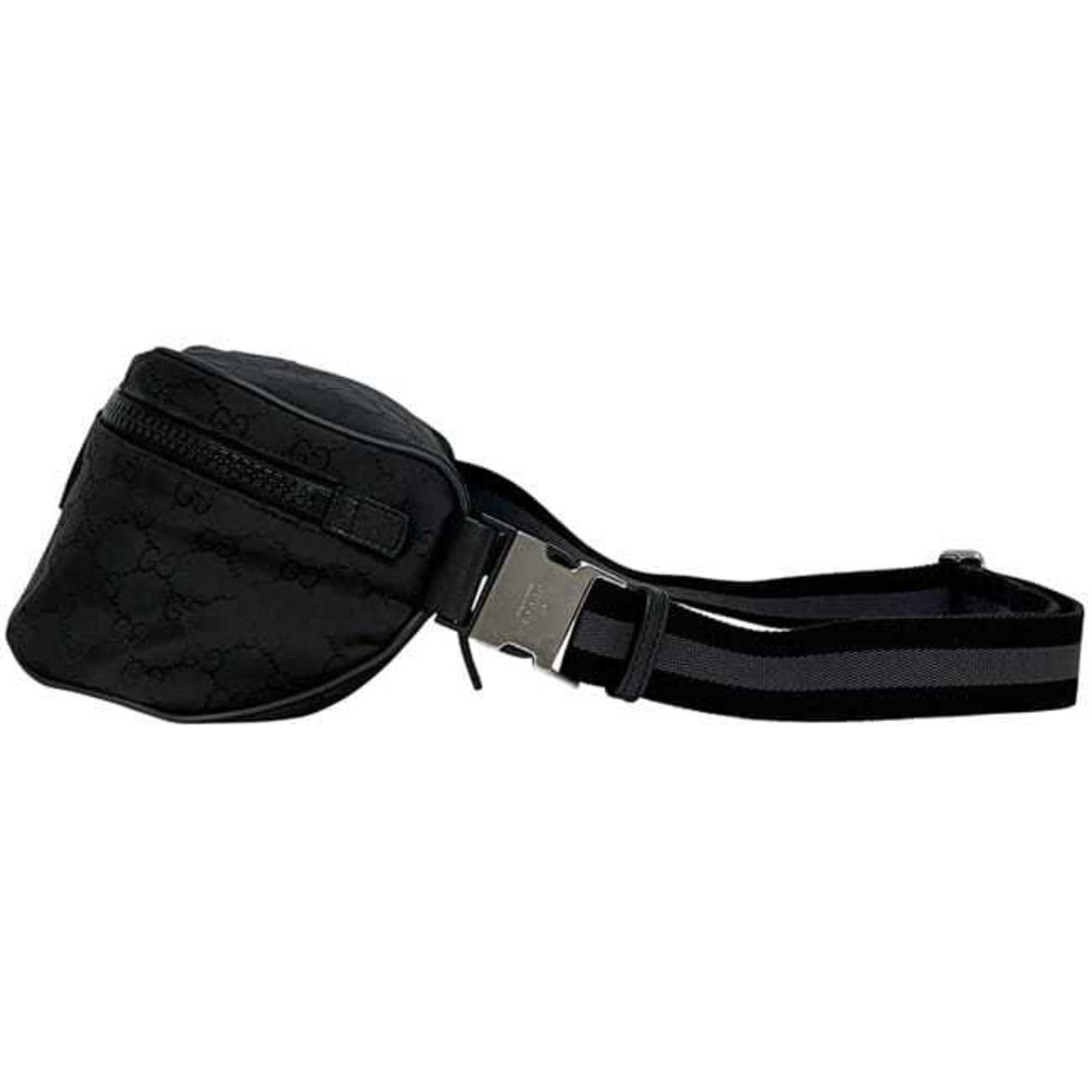 Gucci Black Nylon Fanny Pack Sling Bag (Pre-Owned)