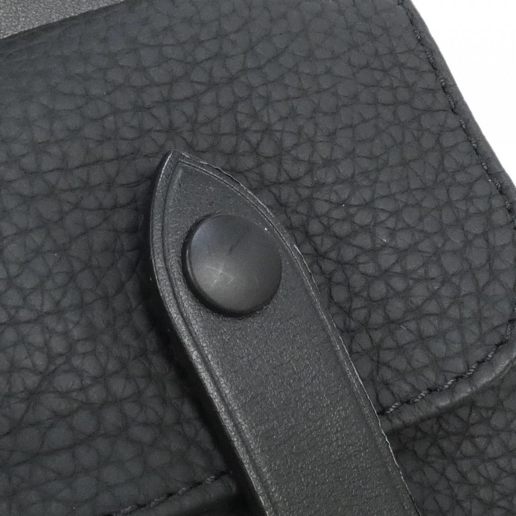 Louis Vuitton Black Leather Shoulder Bag