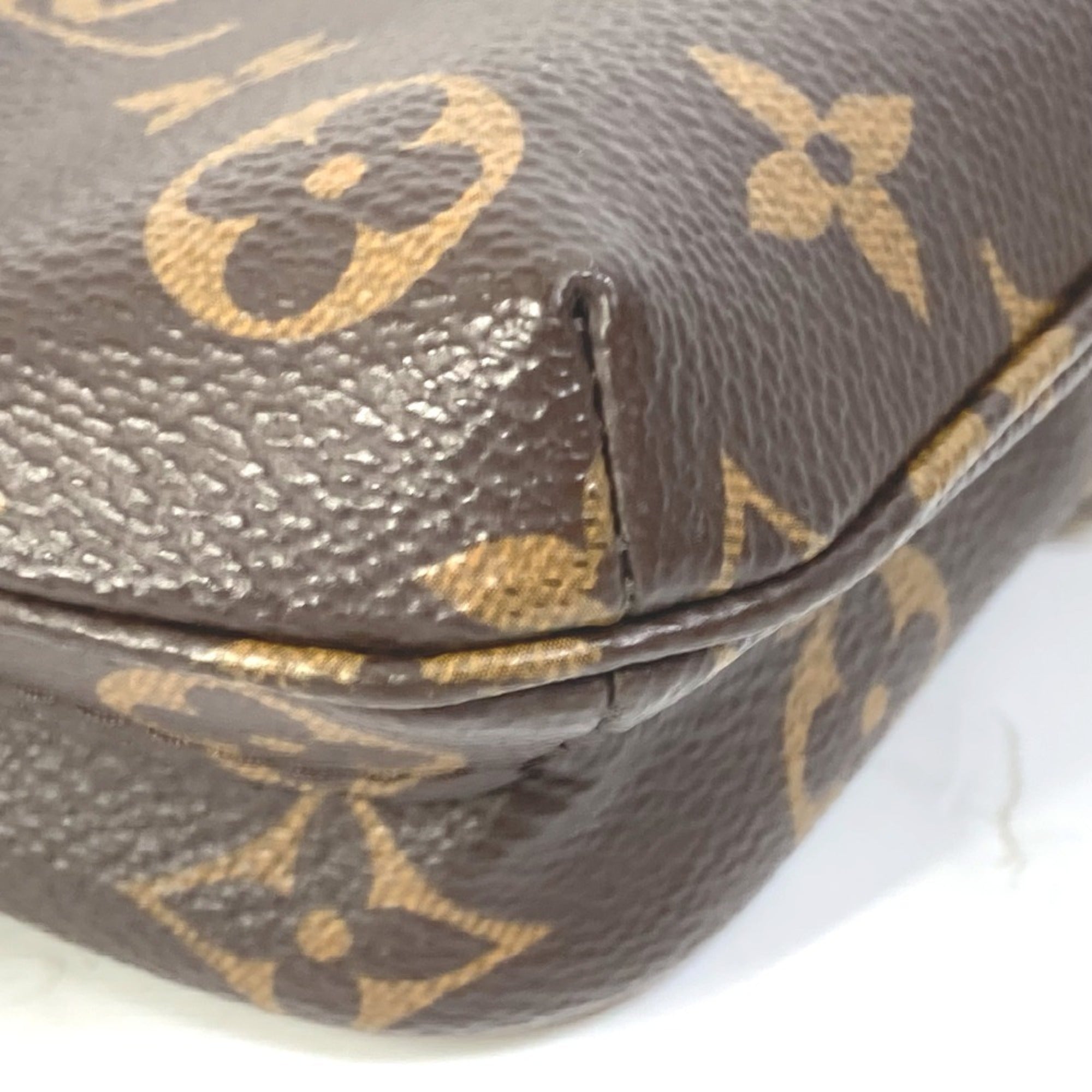 Louis Vuitton Monogram Brown Monogram Monogram Handbag Pochette Shoulder Bag