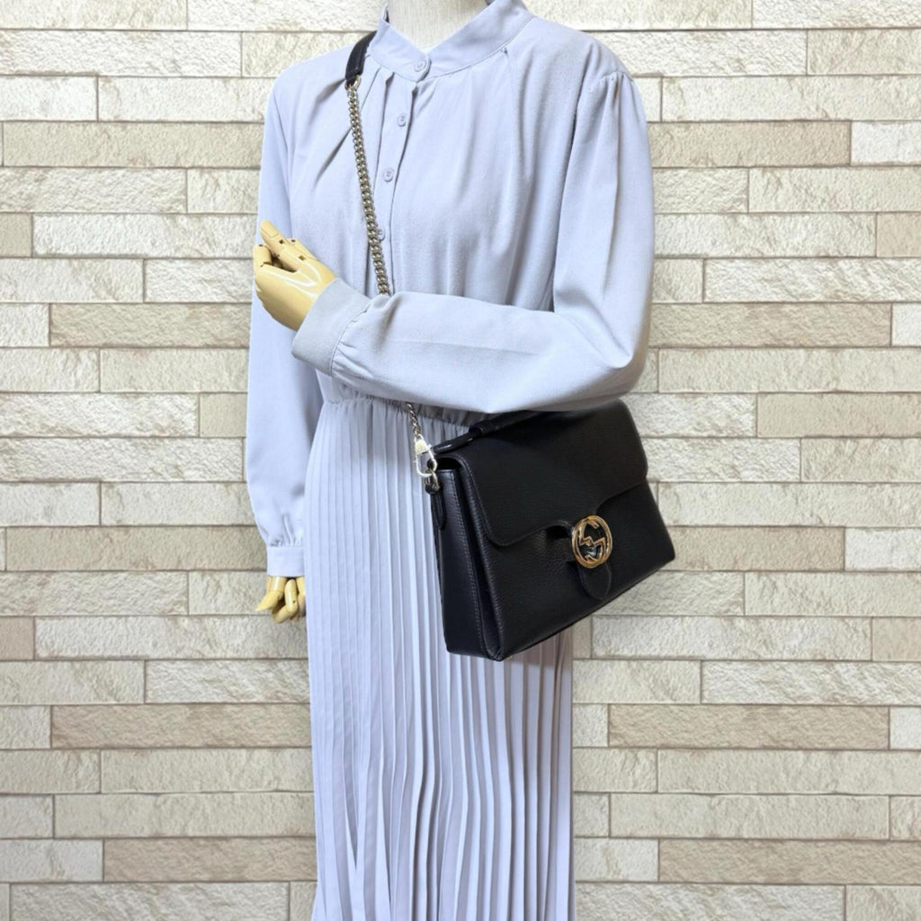 Gucci Black Leather Shoulder Bag (Pre-Owned)