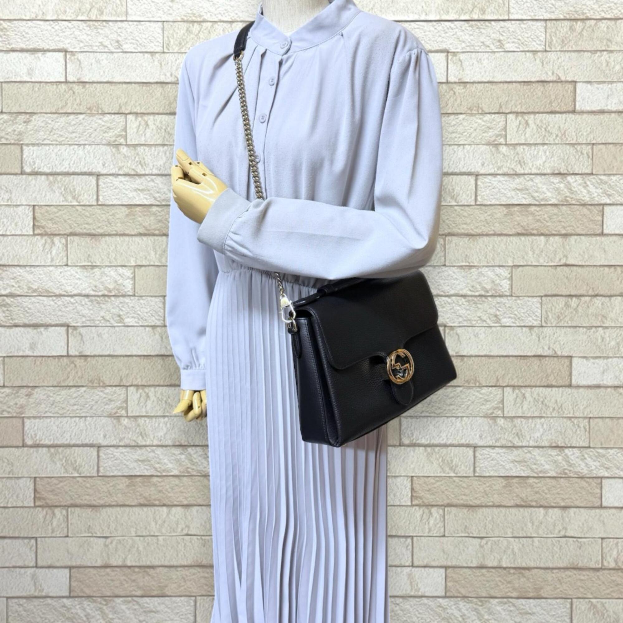 Gucci Black Leather Shoulder Bag (Pre-Owned)