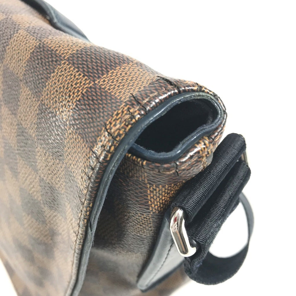 Louis Vuitton Brown Navy Damier Canvas Messenger Bag Shoulder Bag