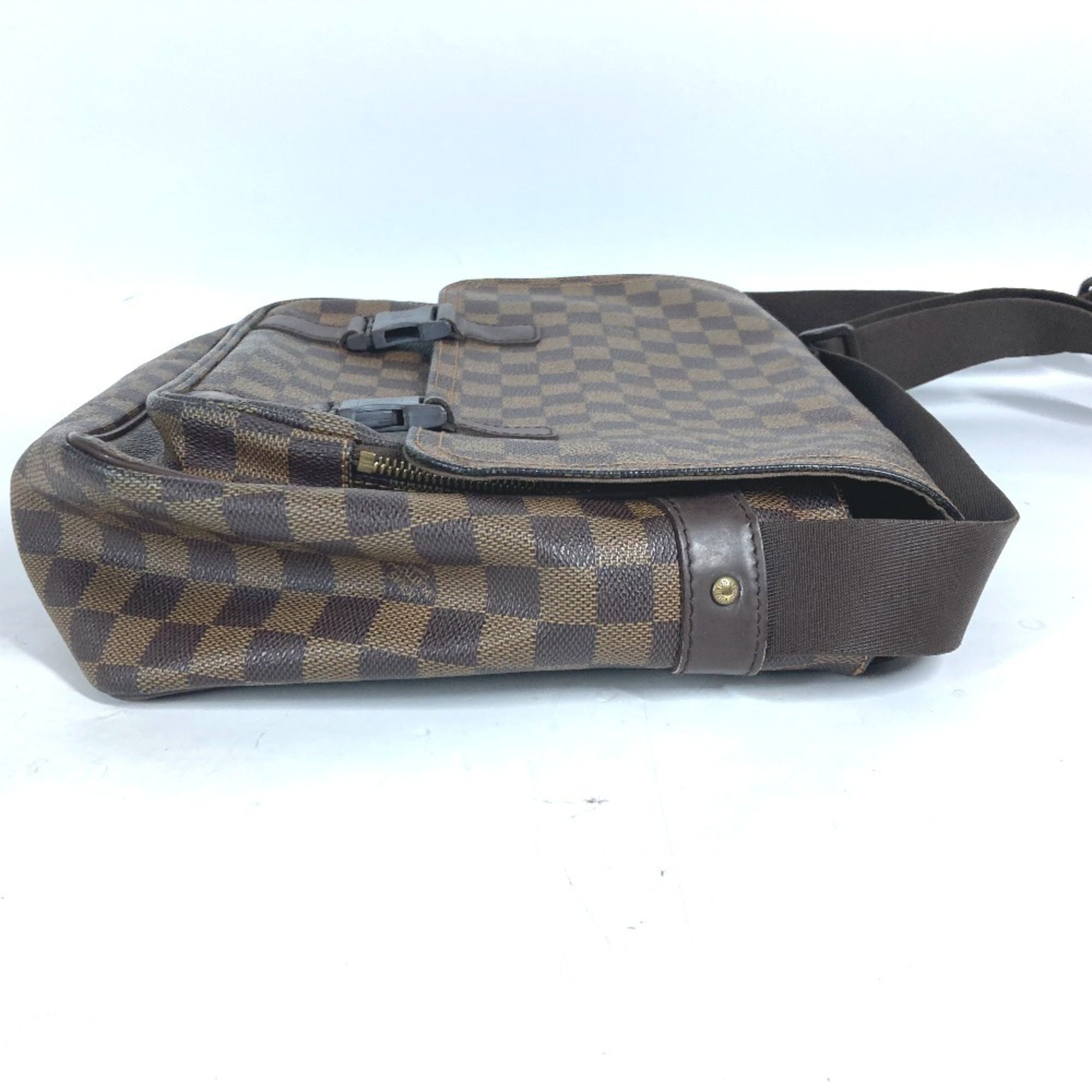 Louis Vuitton Brown Ebene Damier Canvas Messenger Bag Shoulder Bag