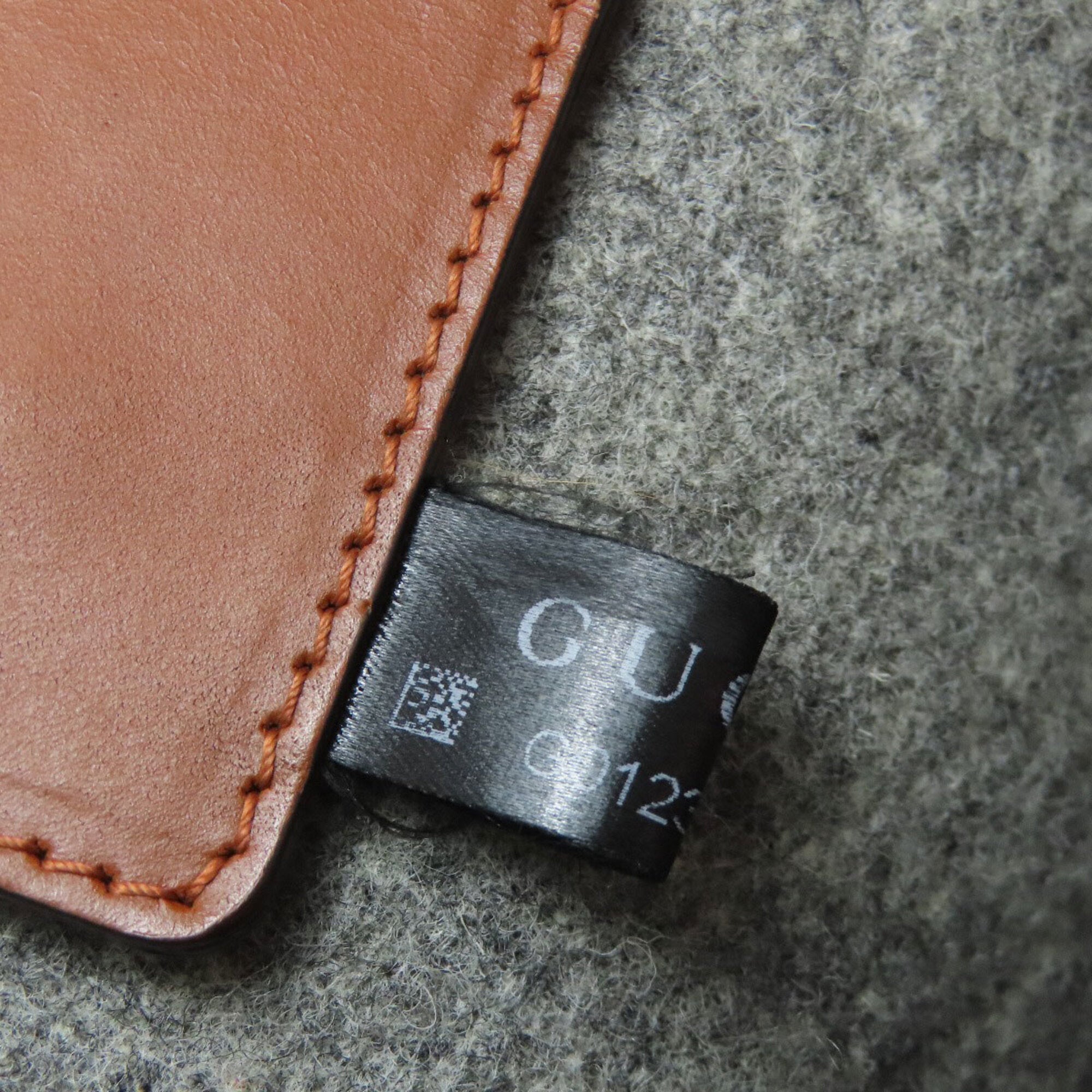 Gucci Gray Felt Tote Bag (Pre-Owned)