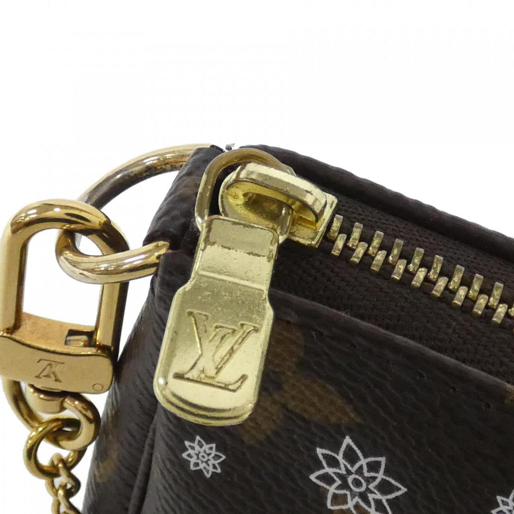 Louis Vuitton Marron Coated Canvas Pochette Pouch
