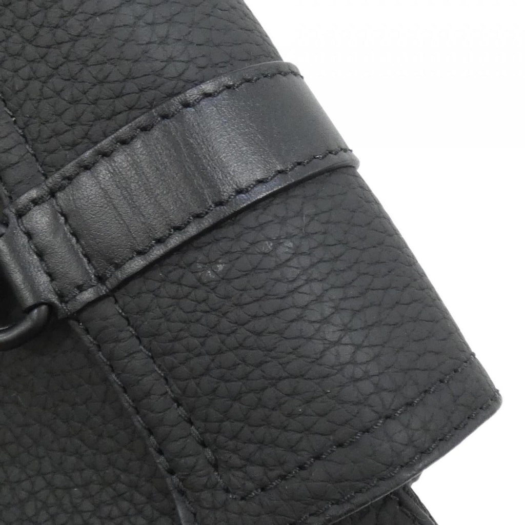 Louis Vuitton Black Leather Shoulder Bag
