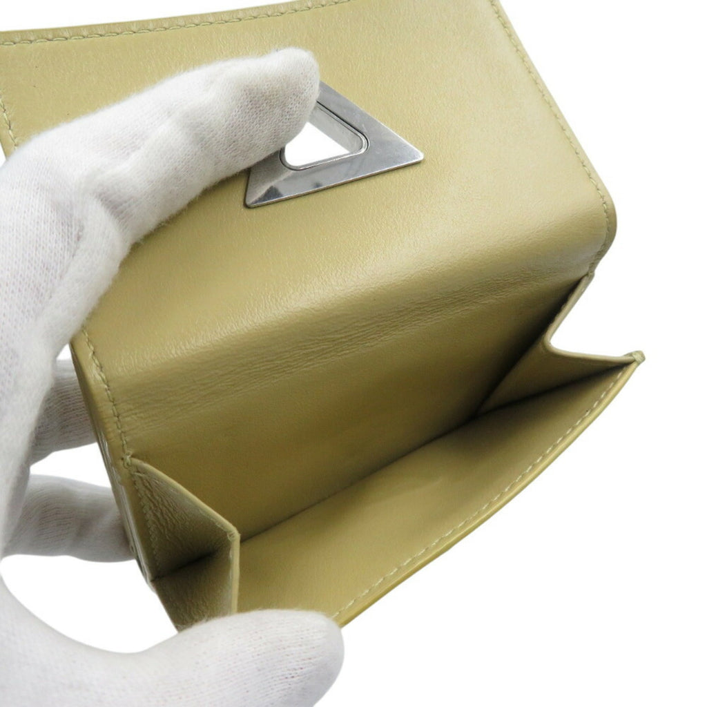 Bottega Veneta Beige Leather Wallet (Tri-Fold)