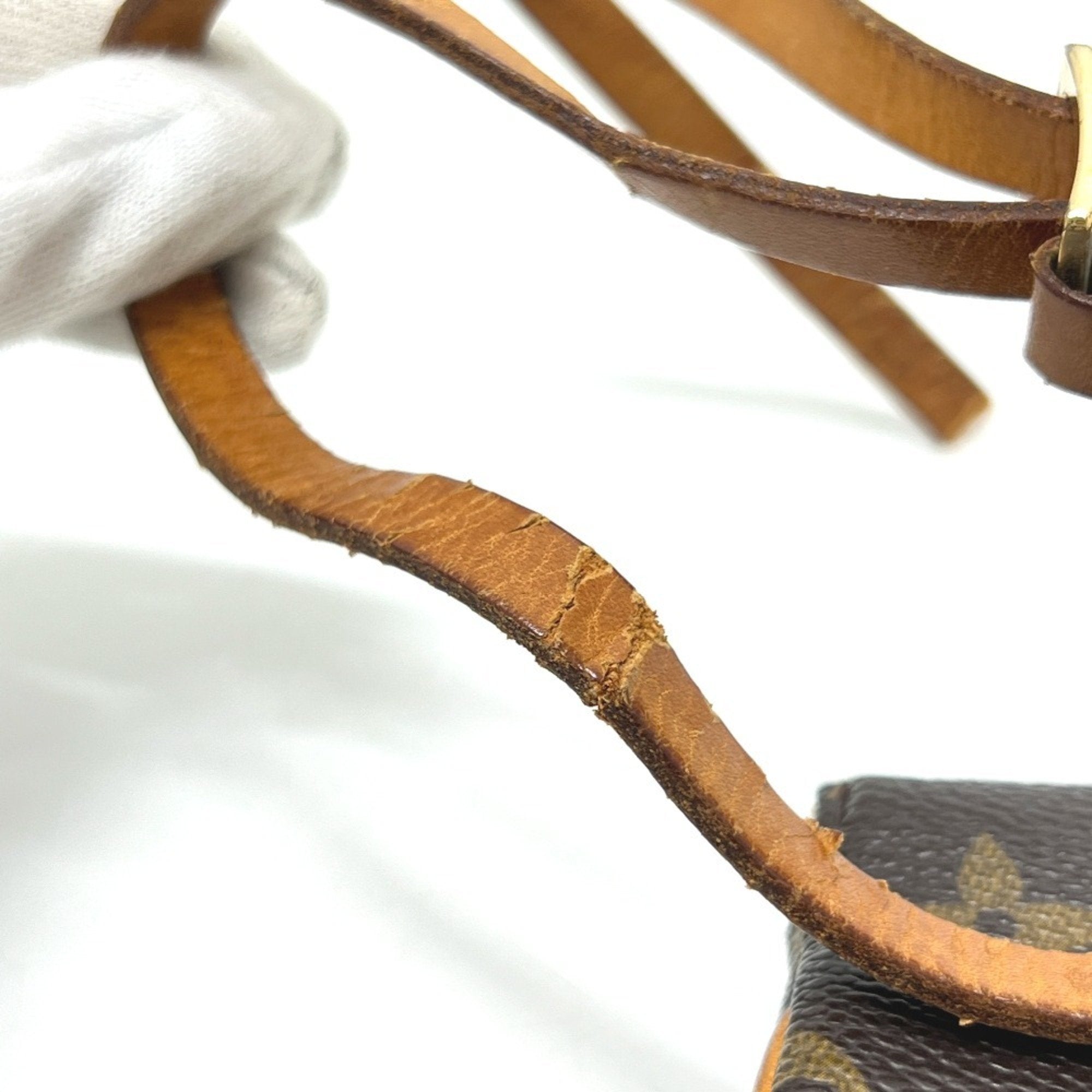 Louis Vuitton Brown Monogram Monogram Pochette Pouch Sling Bag