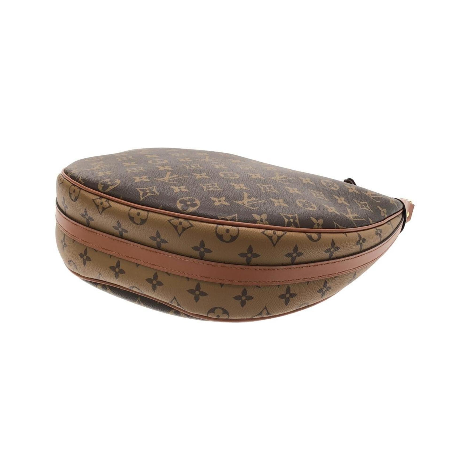 Louis Vuitton Marron Coated Canvas Pouch Shoulder Bag