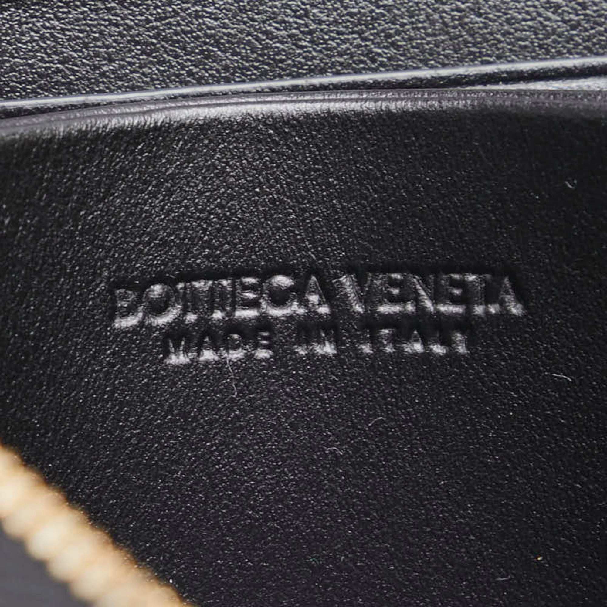 Bottega Veneta Black Leather Wallet (Bi-Fold)