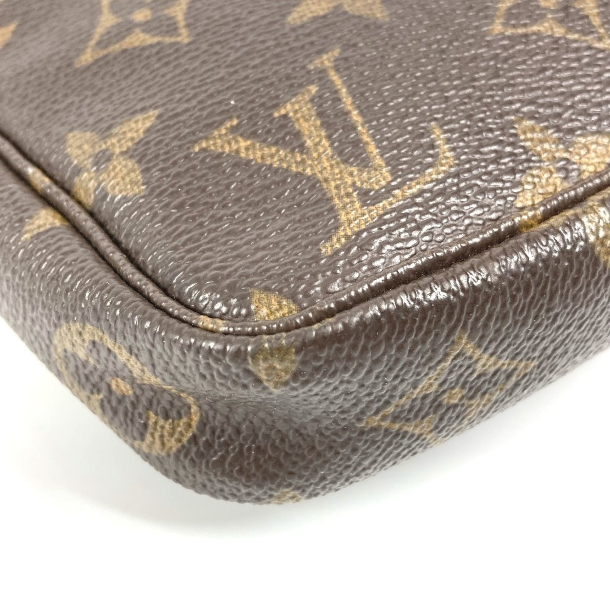 Louis Vuitton Brown Monogram Monogram Pochette Pouch Shoulder Bag