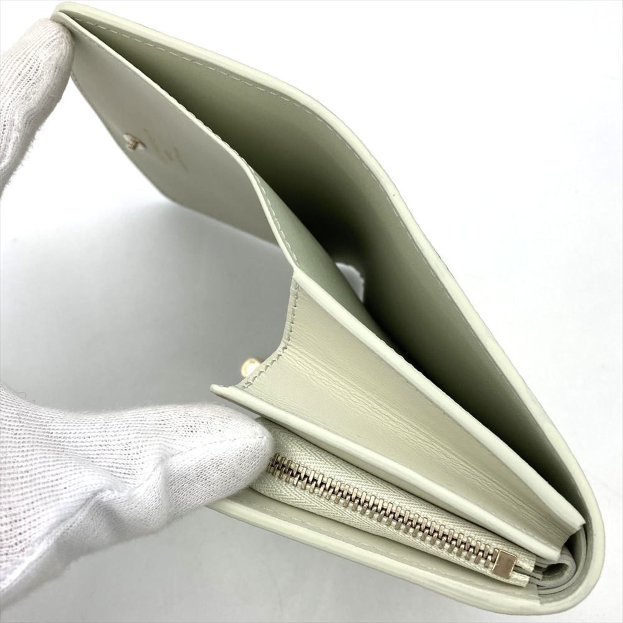 Louis Vuitton Mahina Mahina Leather Wallet
