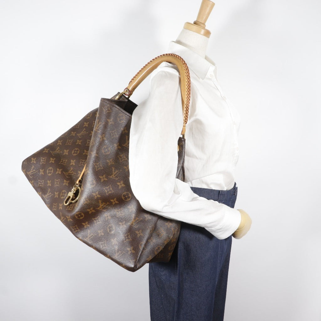 Louis Vuitton Brown Monogram Monogram Shoulder Bag
