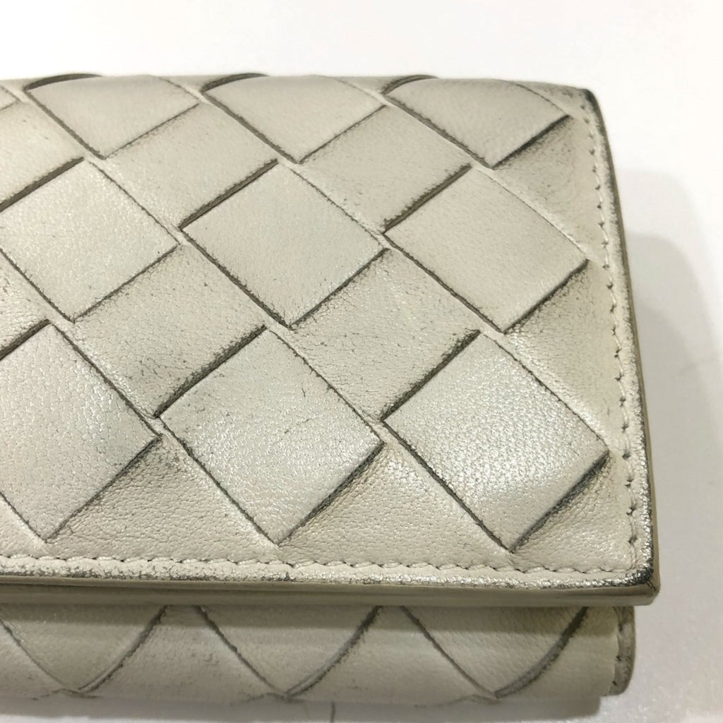 Bottega Veneta White Leather Wallet (Tri-Fold)