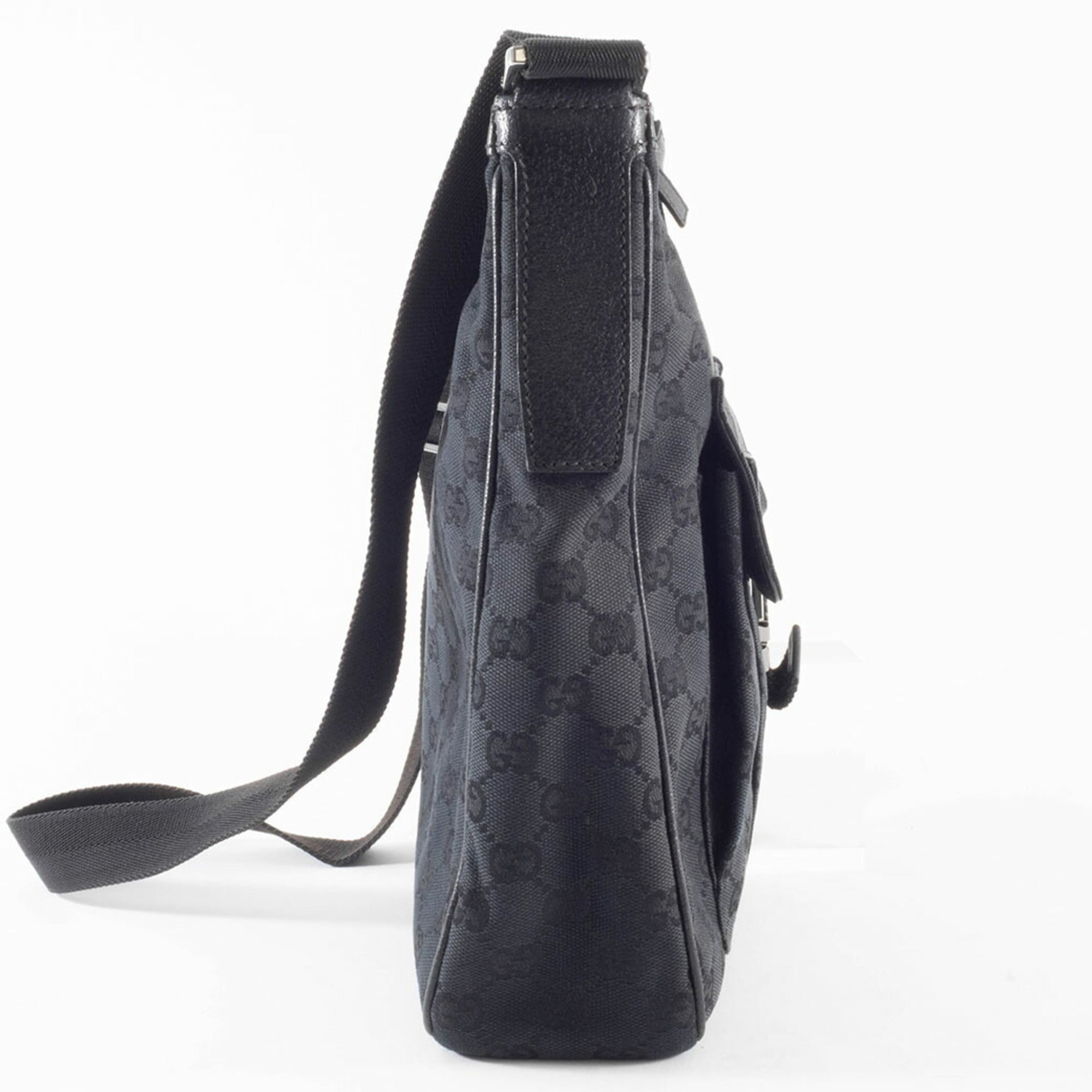 Gucci Black Gg Canvas Leather Shoulder Bag (Pre-Owned)
