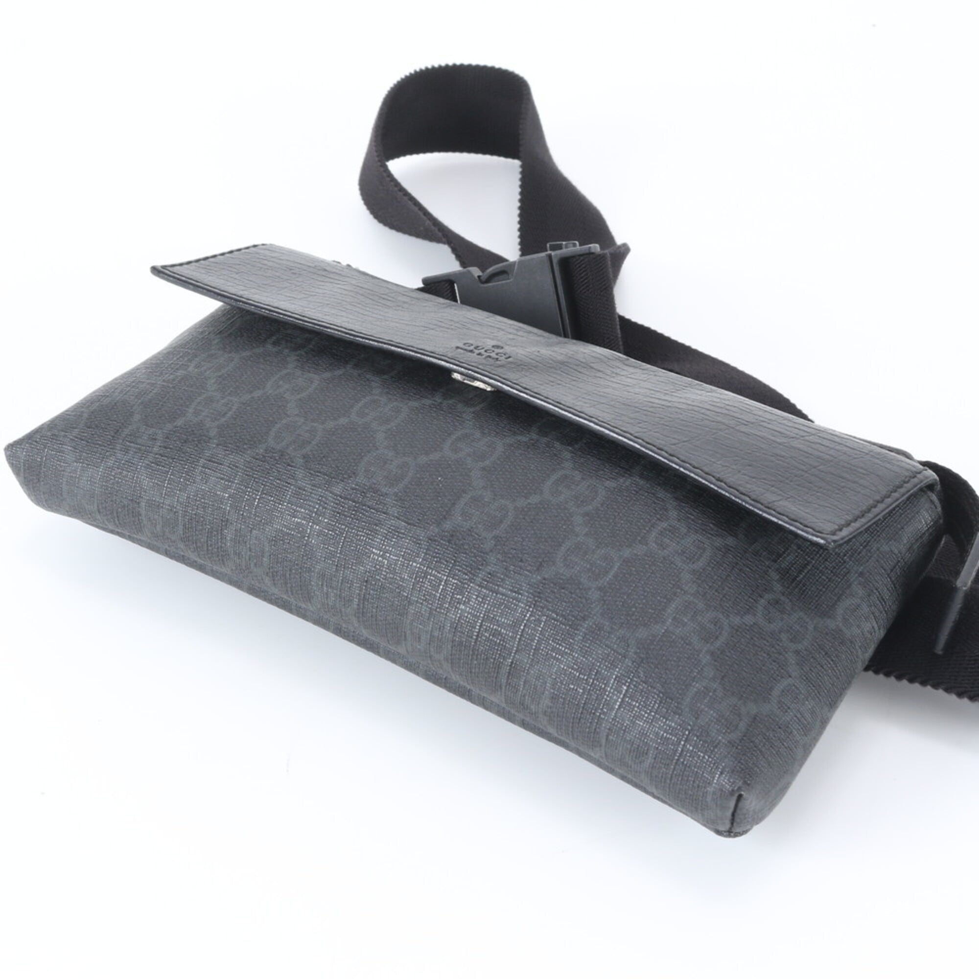 Gucci Black Leather Coated Canvas Fanny Pack Pouch Sling Bag (Pre-Owned)