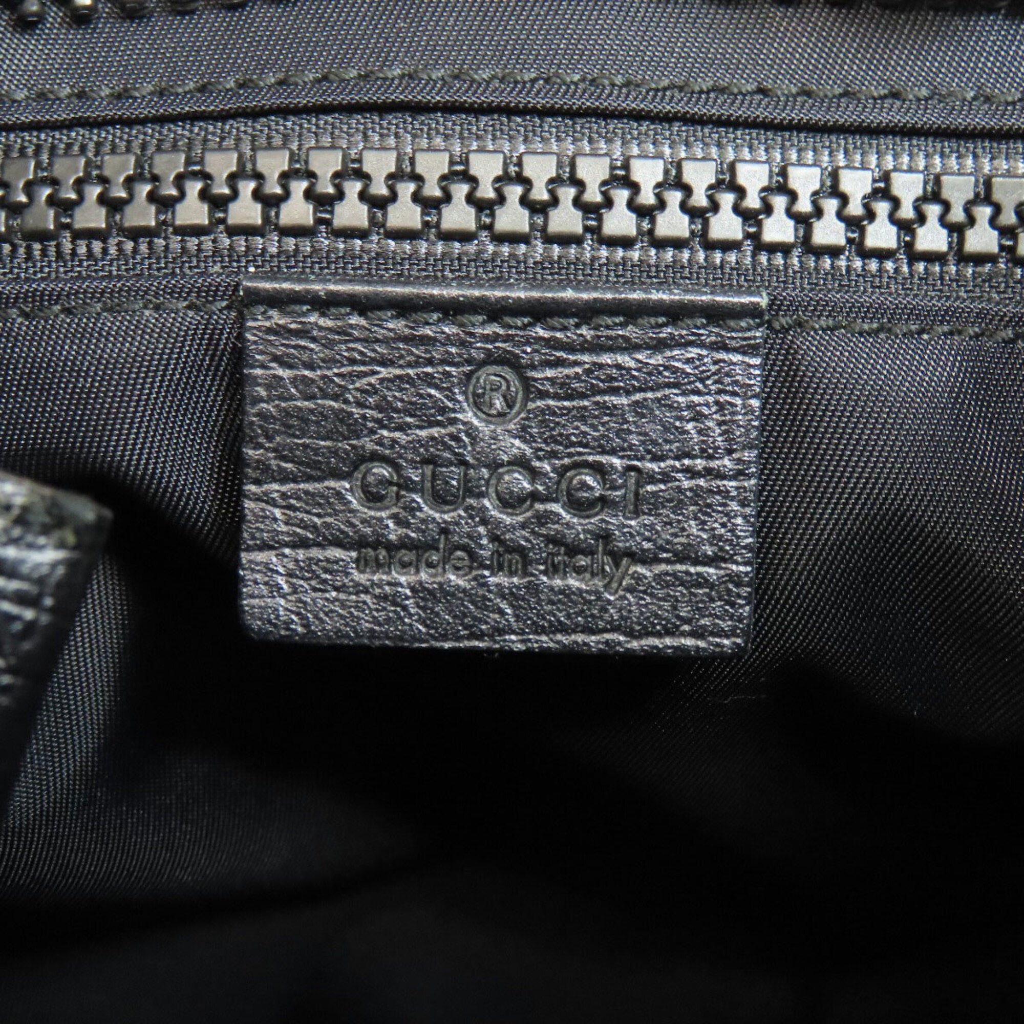 Gucci Black Gg Supreme Shoulder Bag (Pre-Owned)