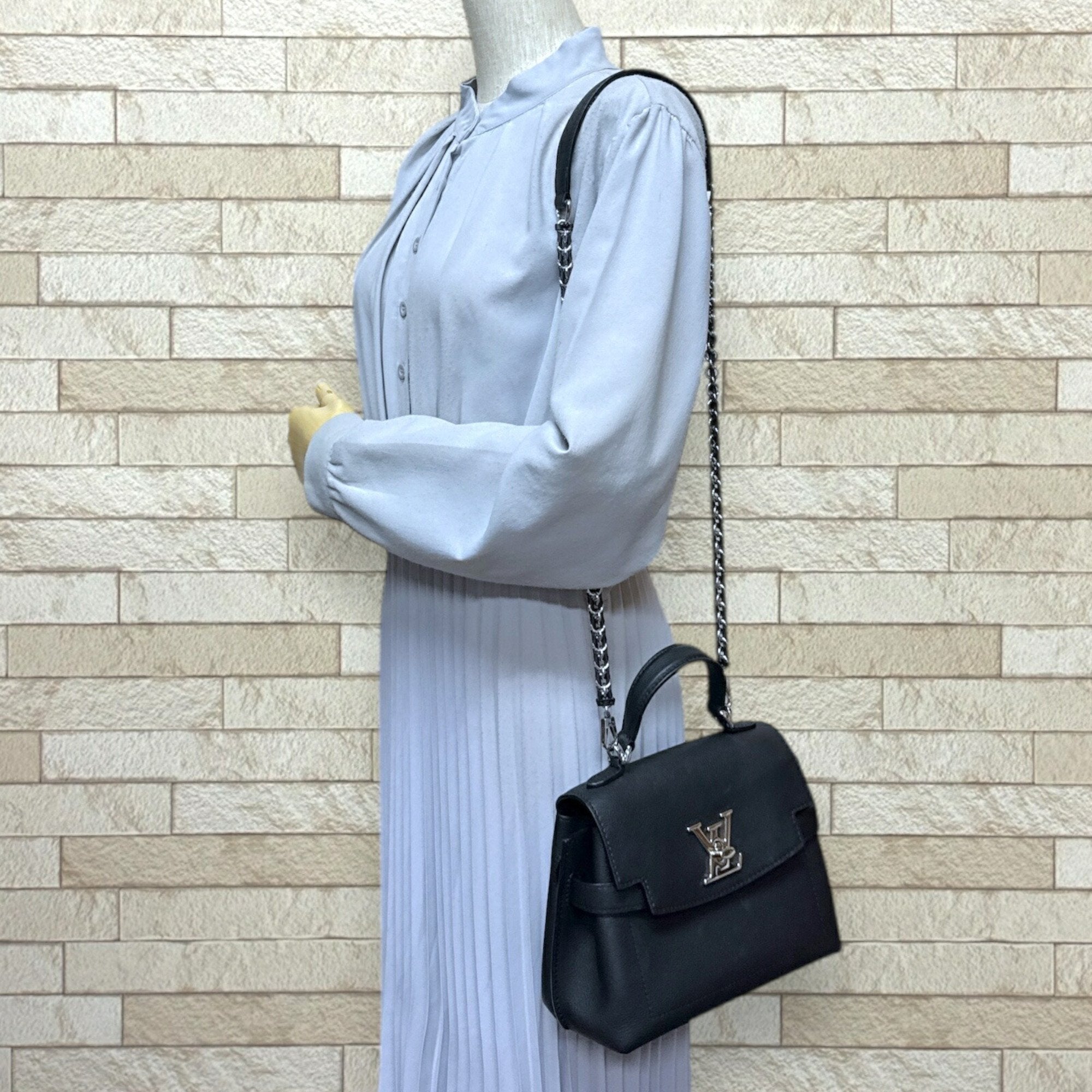 Louis Vuitton Black Noir Leather Shoulder Bag