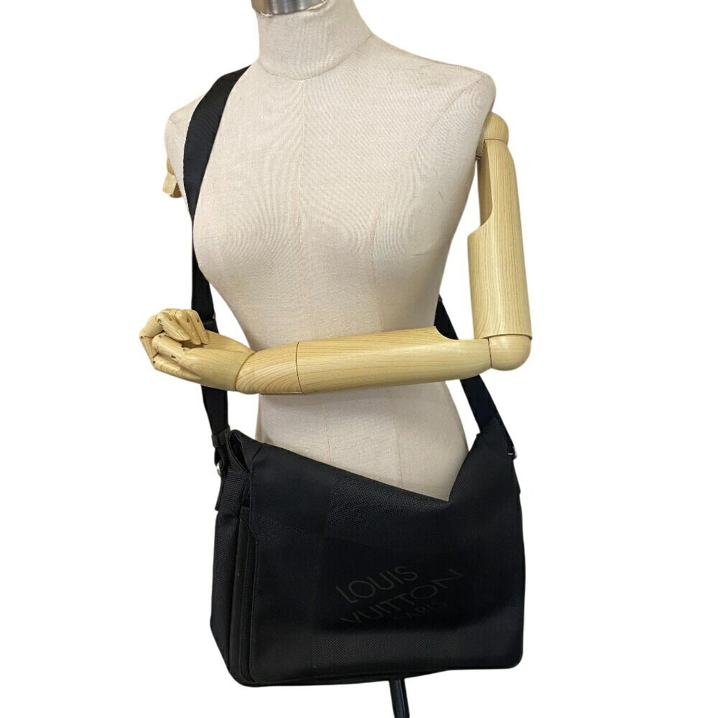 Louis Vuitton Black Canvas Messenger Bag Shoulder Bag