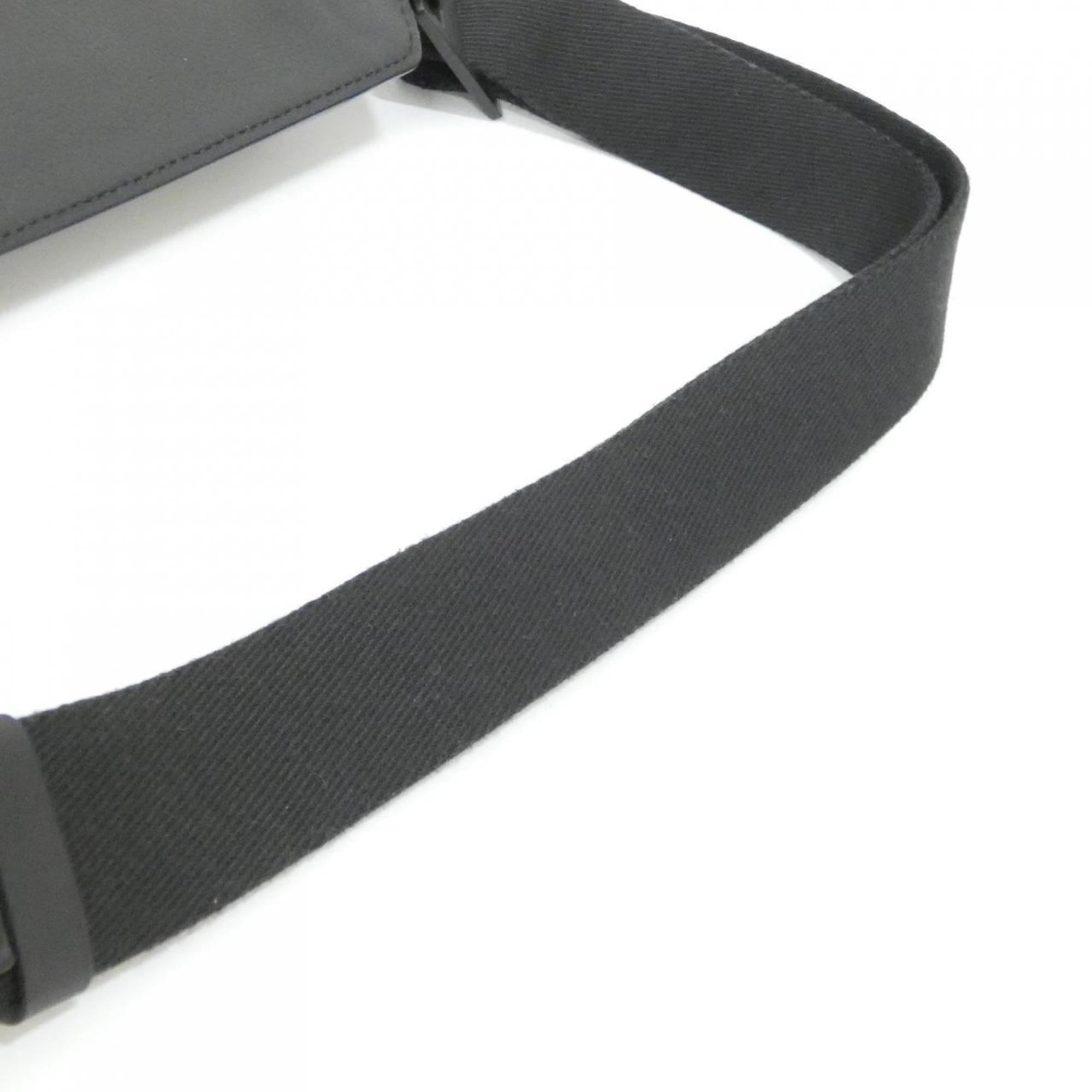 Louis Vuitton Black Leather Shoulder Bag