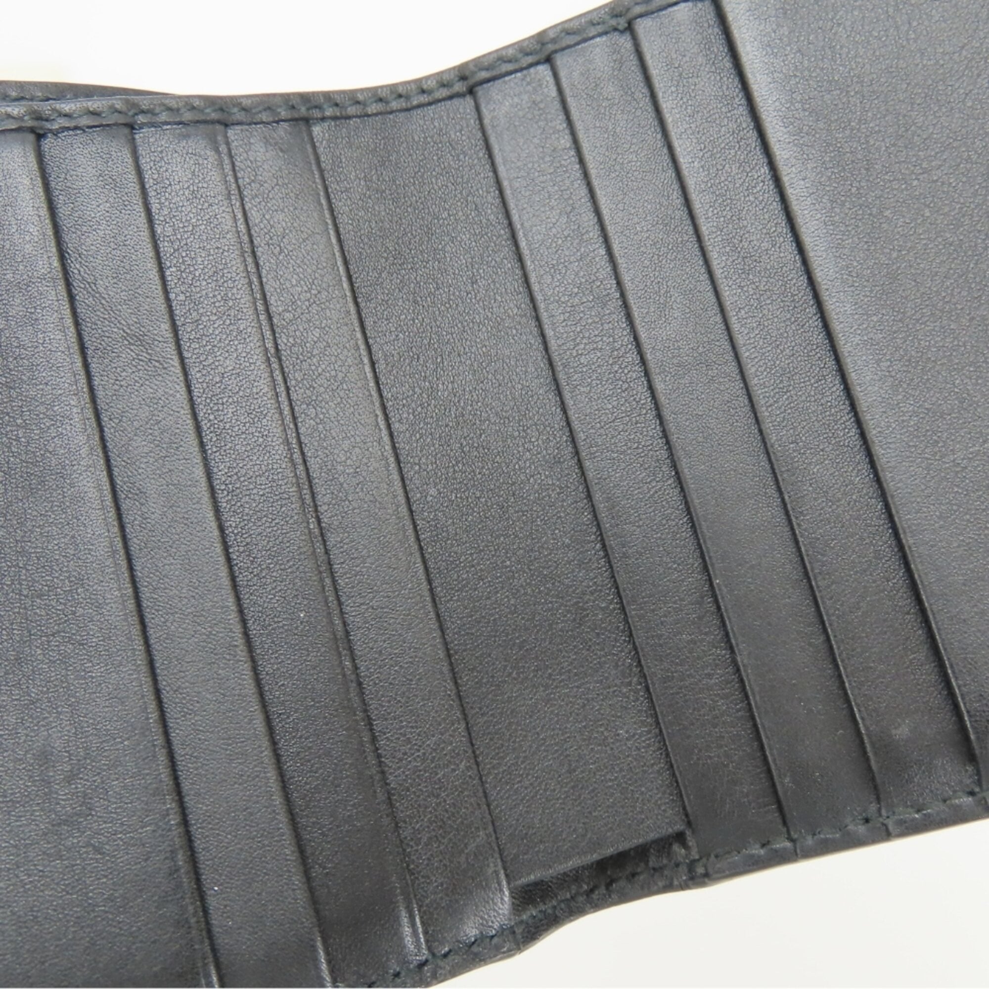 Gucci Black Leather Wallet (Bi-Fold) (Pre-Owned)