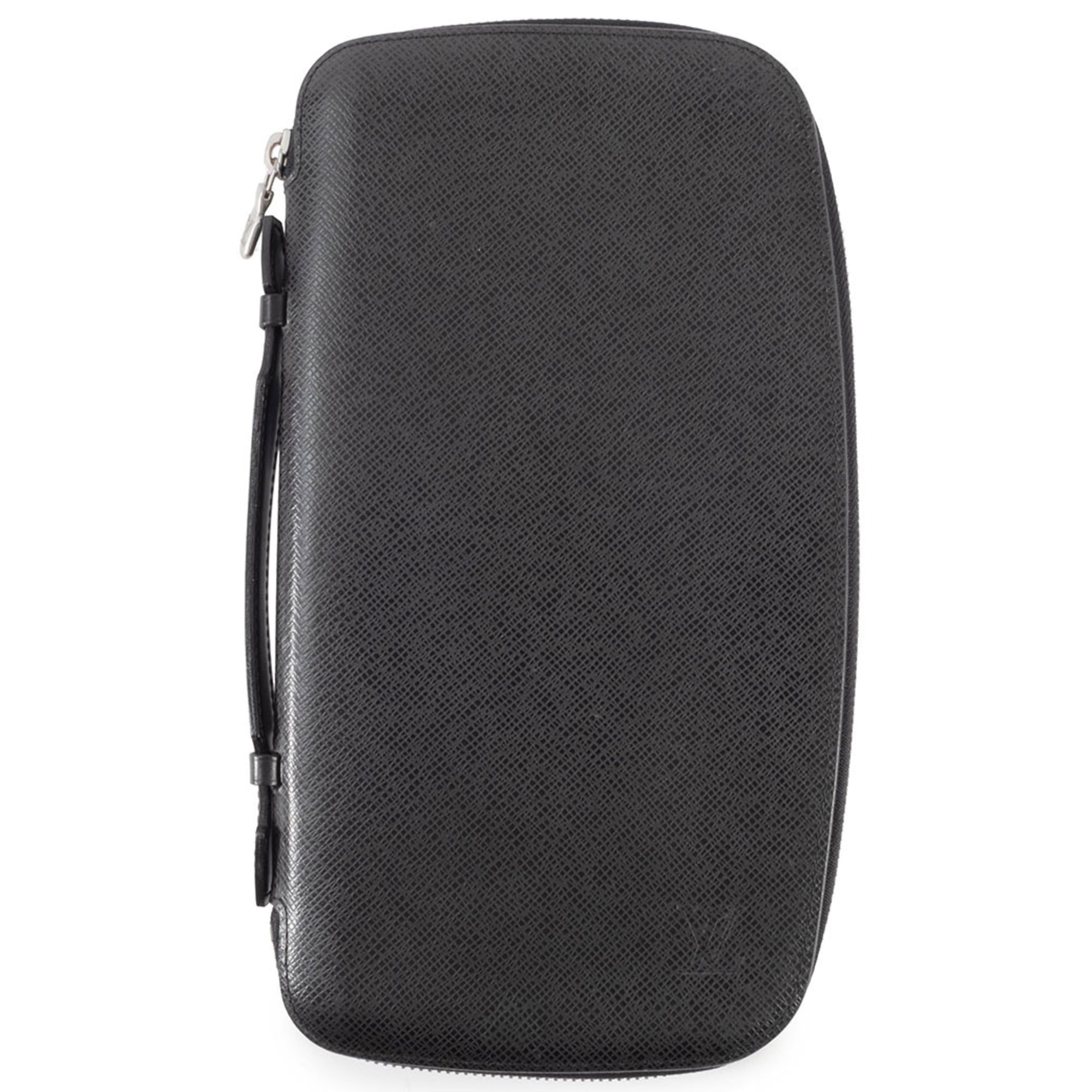 Louis Vuitton Black Taiga Leather Leather Long Bill Wallet