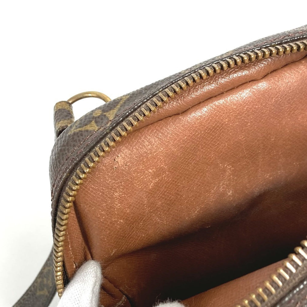 Louis Vuitton Brown Monogram Monogram Pochette Shoulder Bag