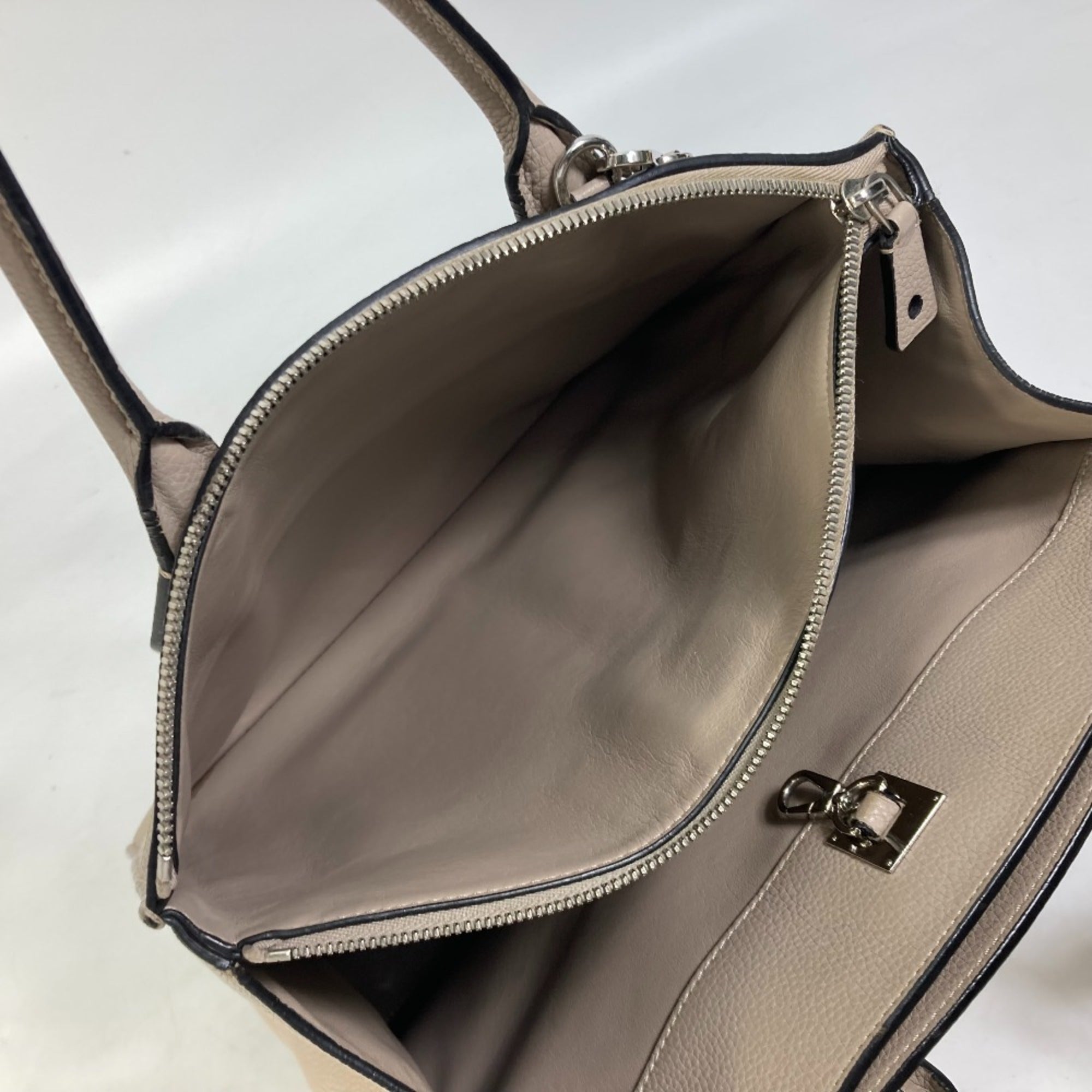 Louis Vuitton Gray Leather Handbag