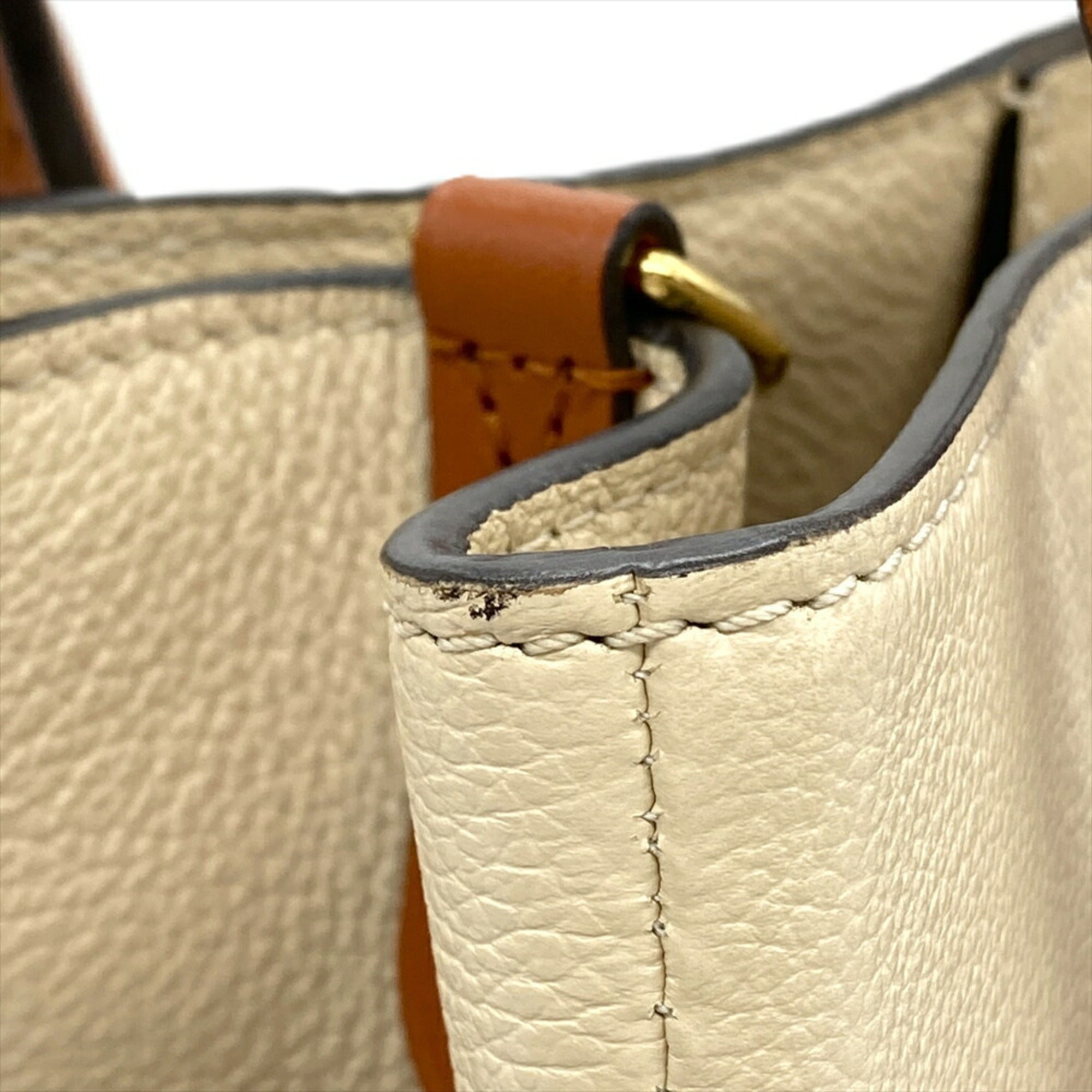 Louis Vuitton Beige Galle Leather Handbag