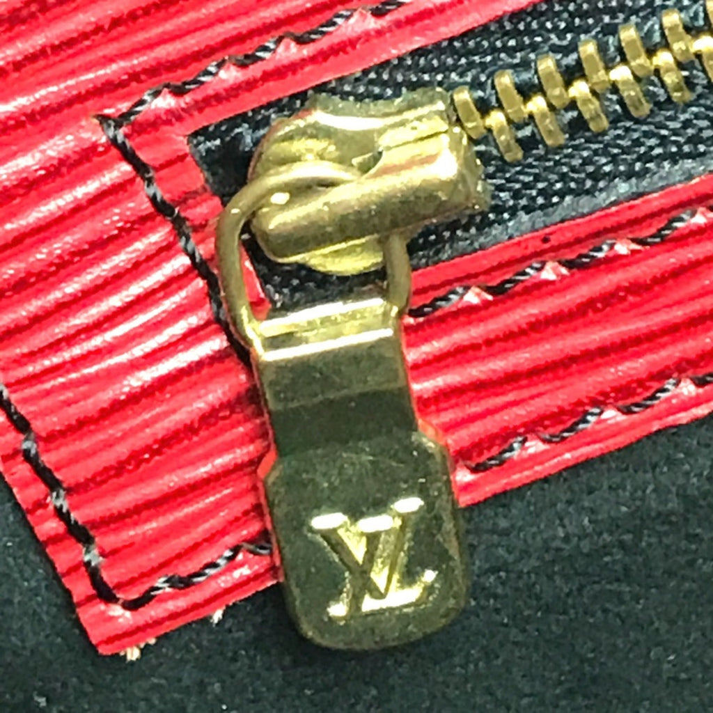 Louis Vuitton Castilian Red Red Color Epi Leather Shoulder Bag