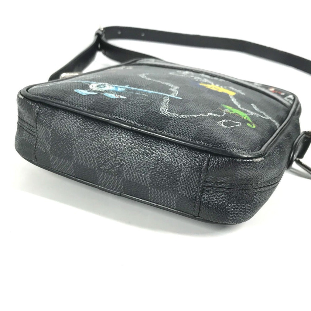 Louis Vuitton Black Damier Graphite Pochette Shoulder Bag