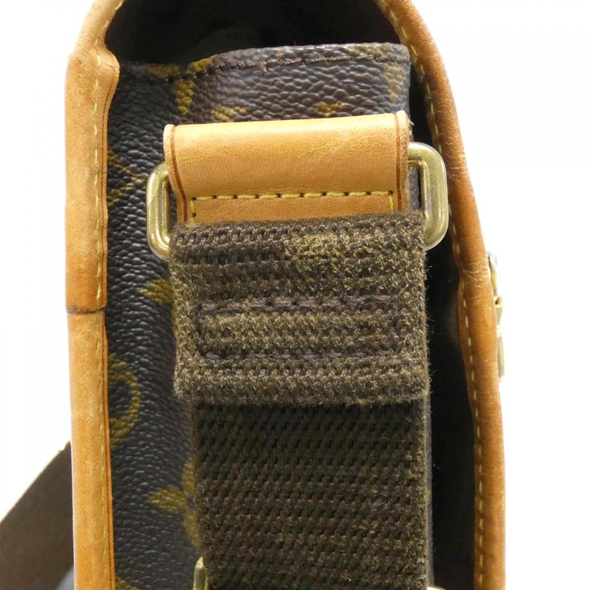 Louis Vuitton Marron Coated Canvas Shoulder Bag