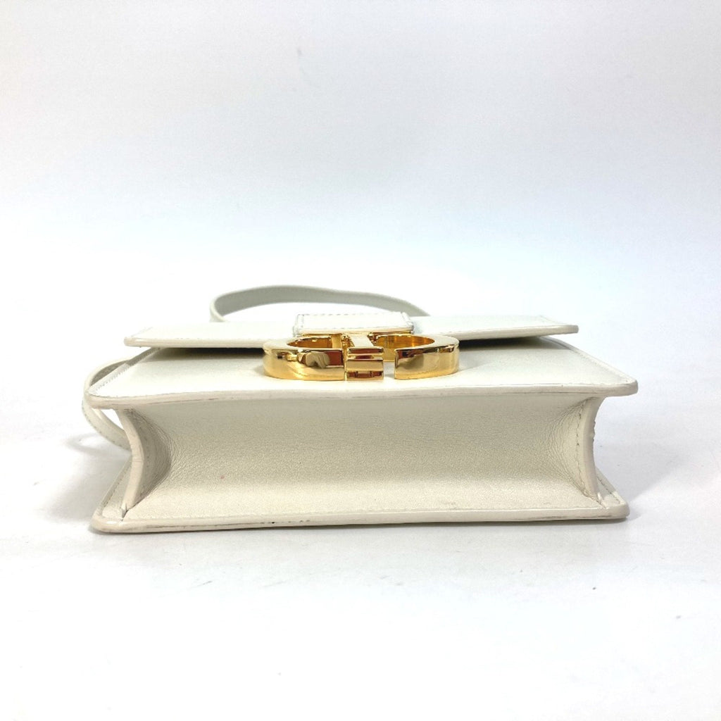 Christian Dior White Leather Shoulder Bag (Pre-Owned)