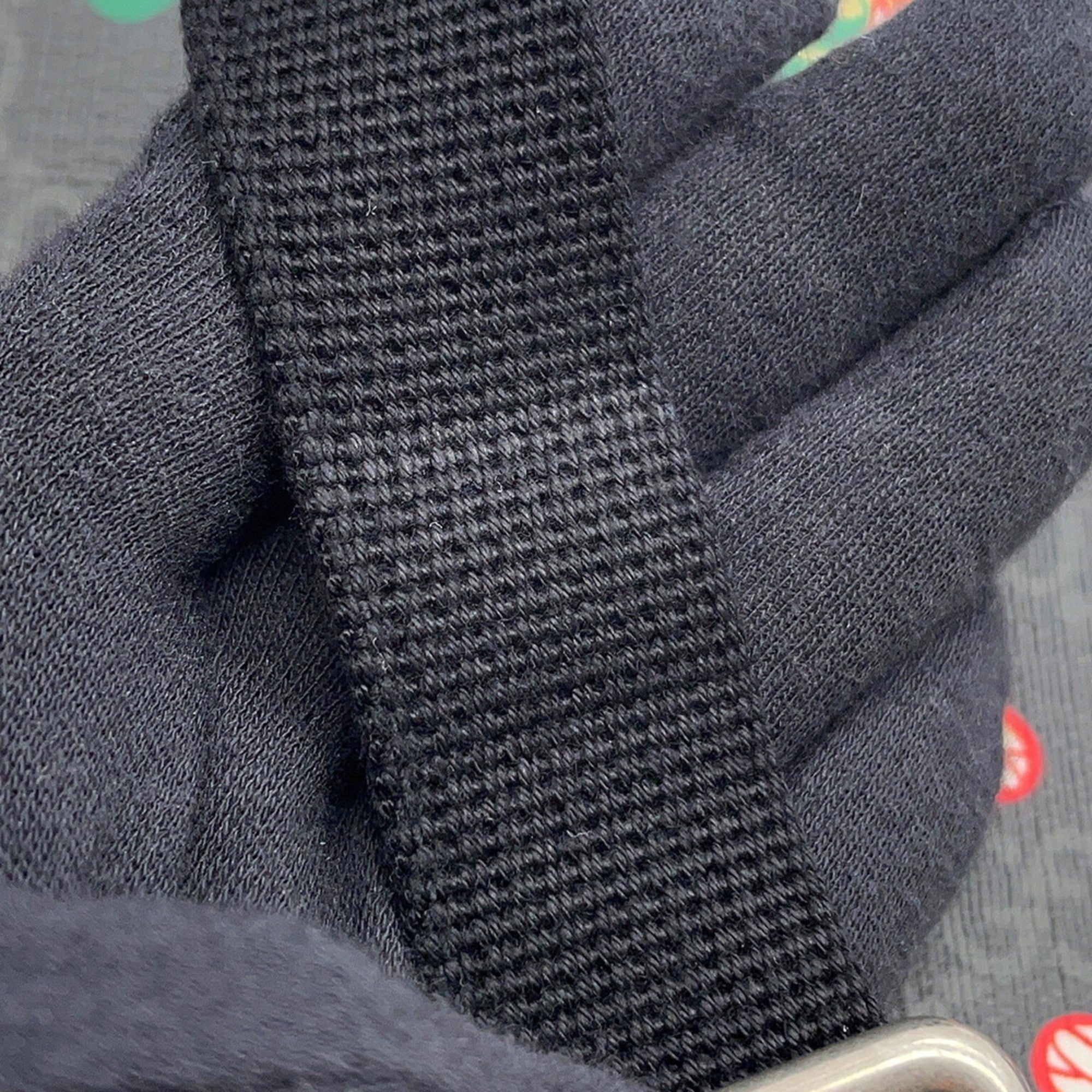 Gucci Black Gg Supreme Sling Bag (Pre-Owned)