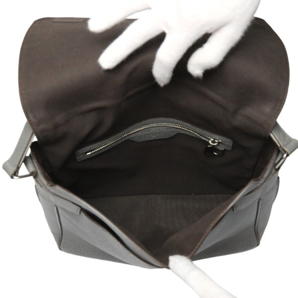 Louis Vuitton Gray Taiga Leather Shoulder Bag