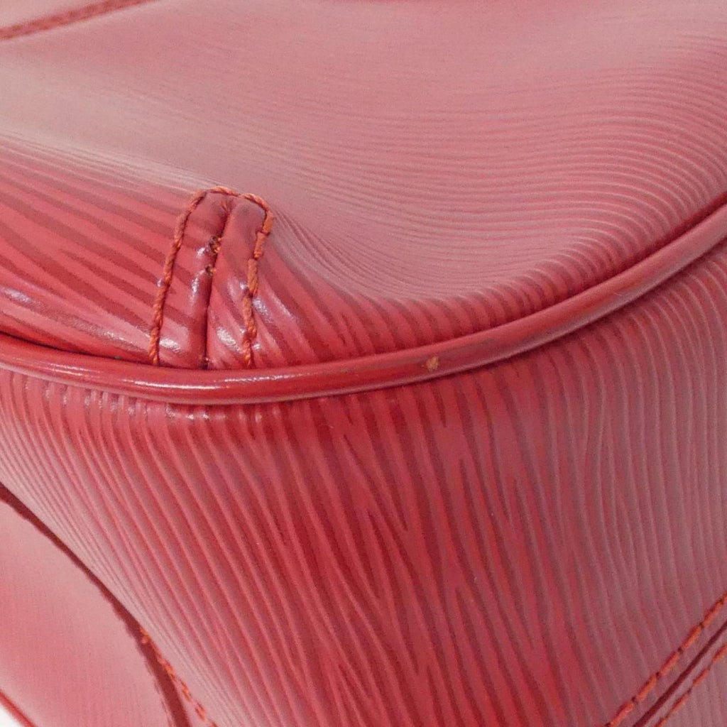 Louis Vuitton Rouge Leather Shoulder Bag