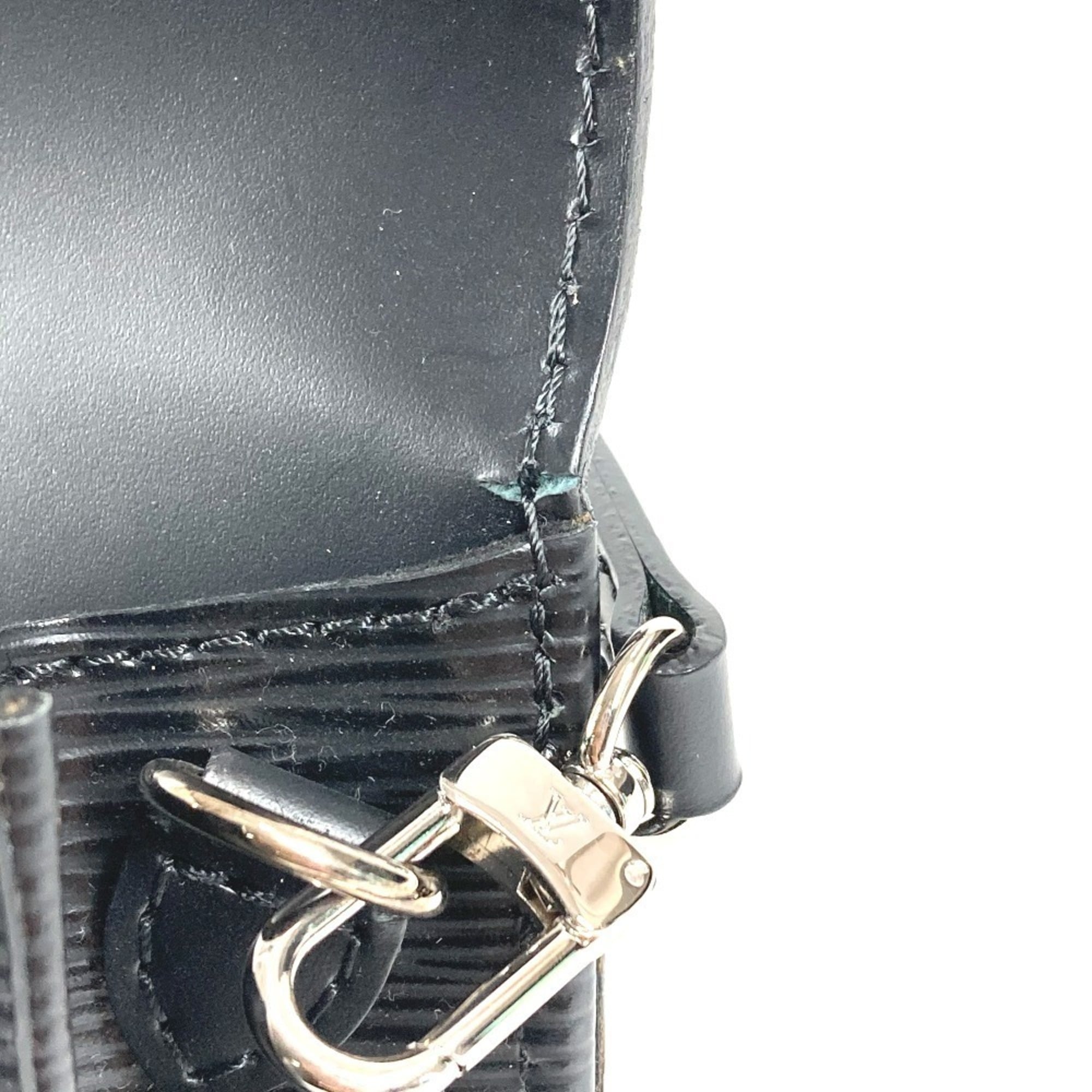 Louis Vuitton Epi Black Noir Epi Leather Clutch Bag Pochette Shoulder Bag