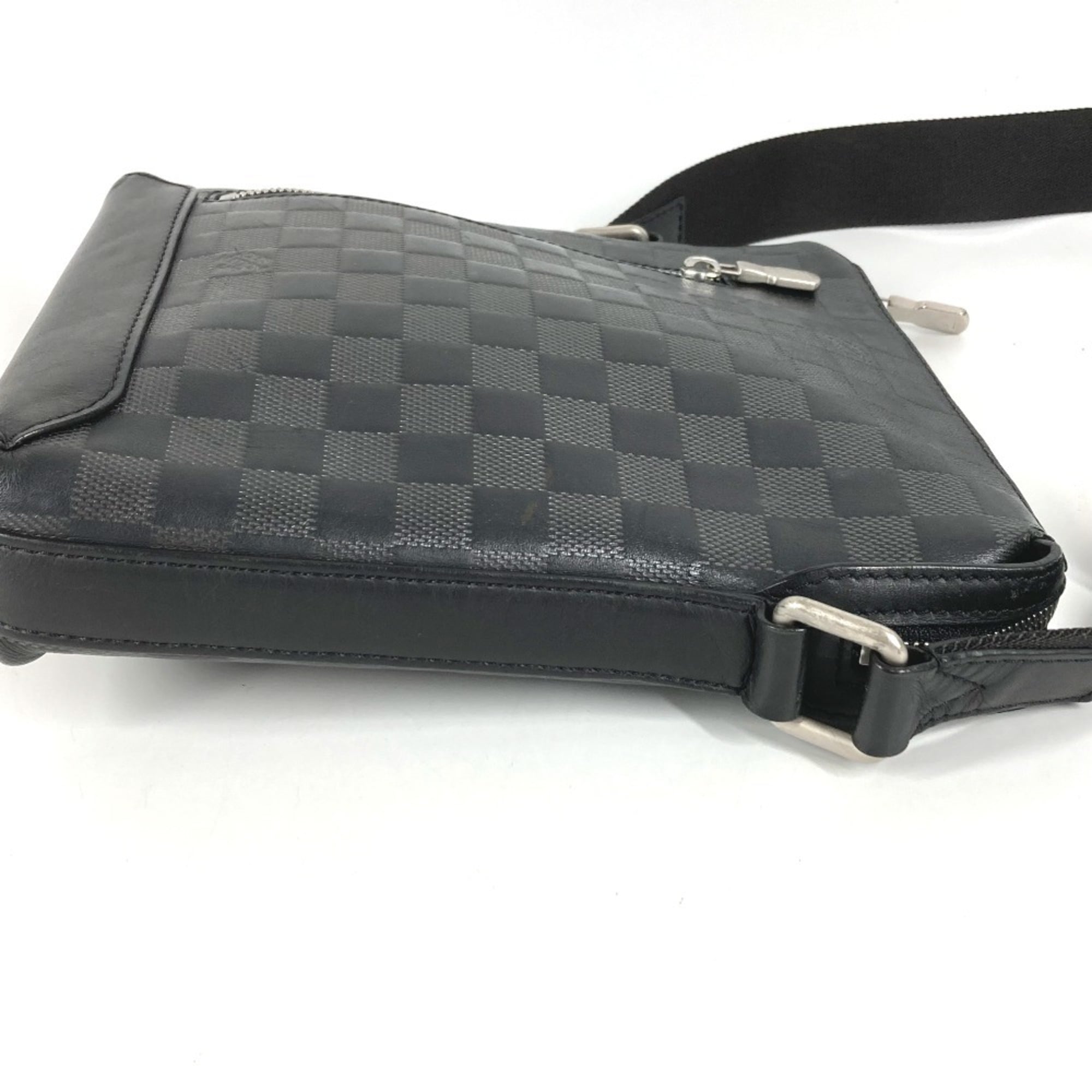 Louis Vuitton Black Damier Infini Leather Pochette Shoulder Bag