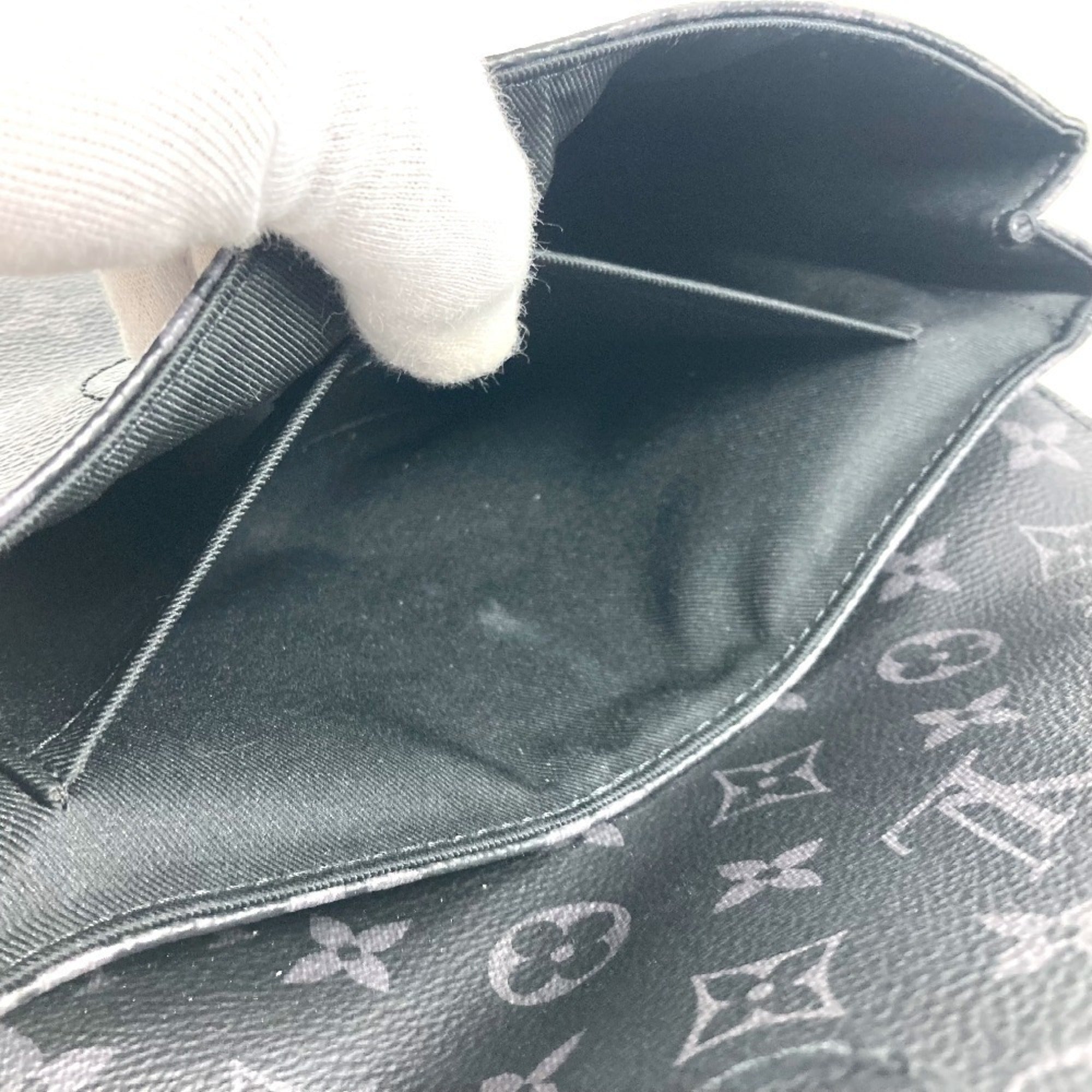 Louis Vuitton Black Monogram Eclipse Monogram Eclipse Handbag Shoulder Bag