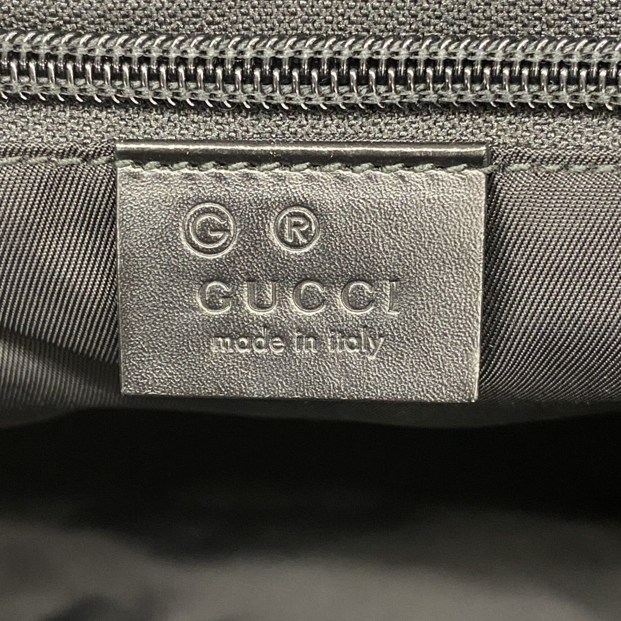 Gucci Black Nylon Handbag (Pre-Owned)