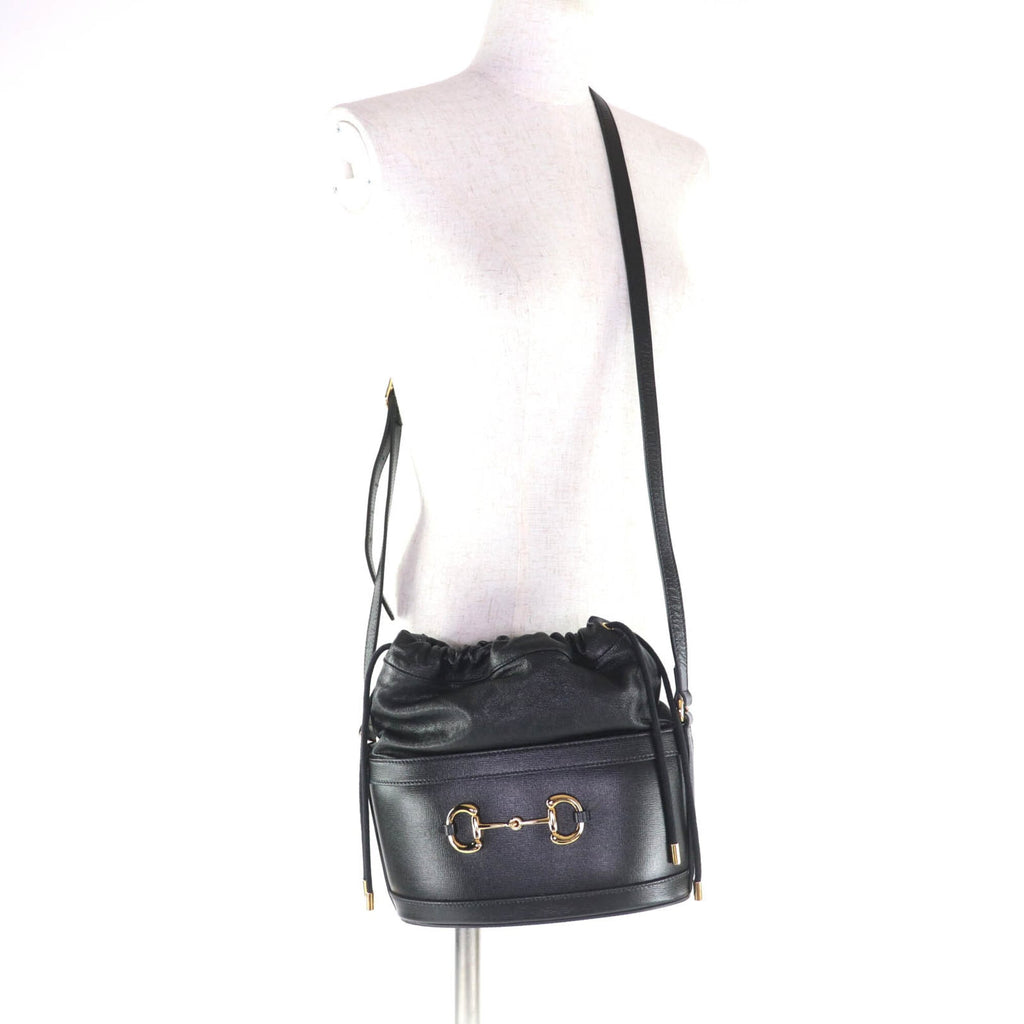 Gucci Horsebit Black Leather Shoulder Bag (Pre-Owned)