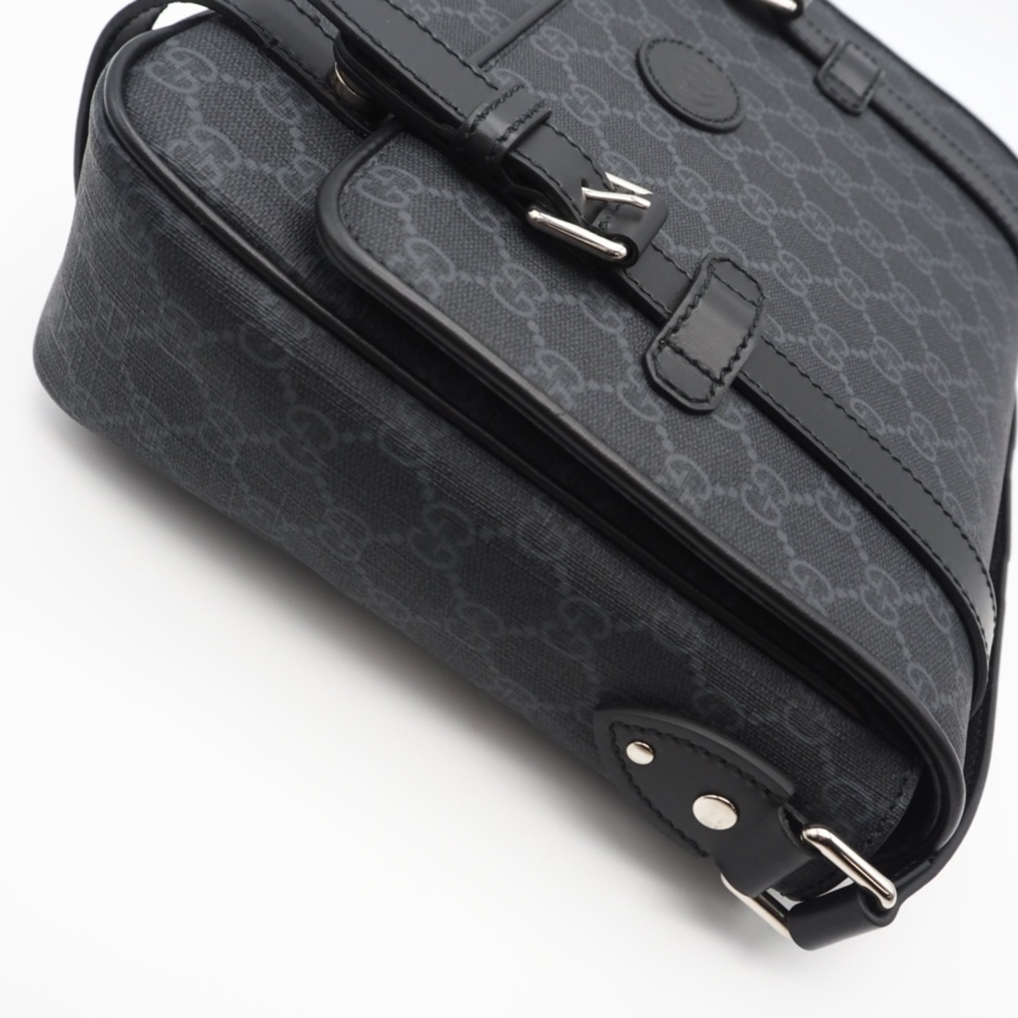 Gucci Black Gray Coated Canvas Messenger Bag Shoulder Bag (Pre-Owned)