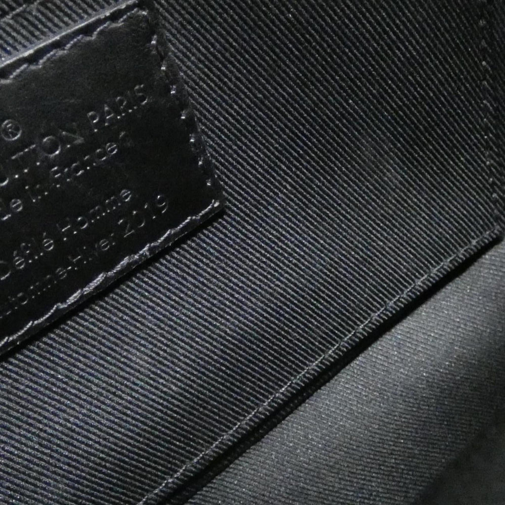 Louis Vuitton Black Leather Shoulder Bag