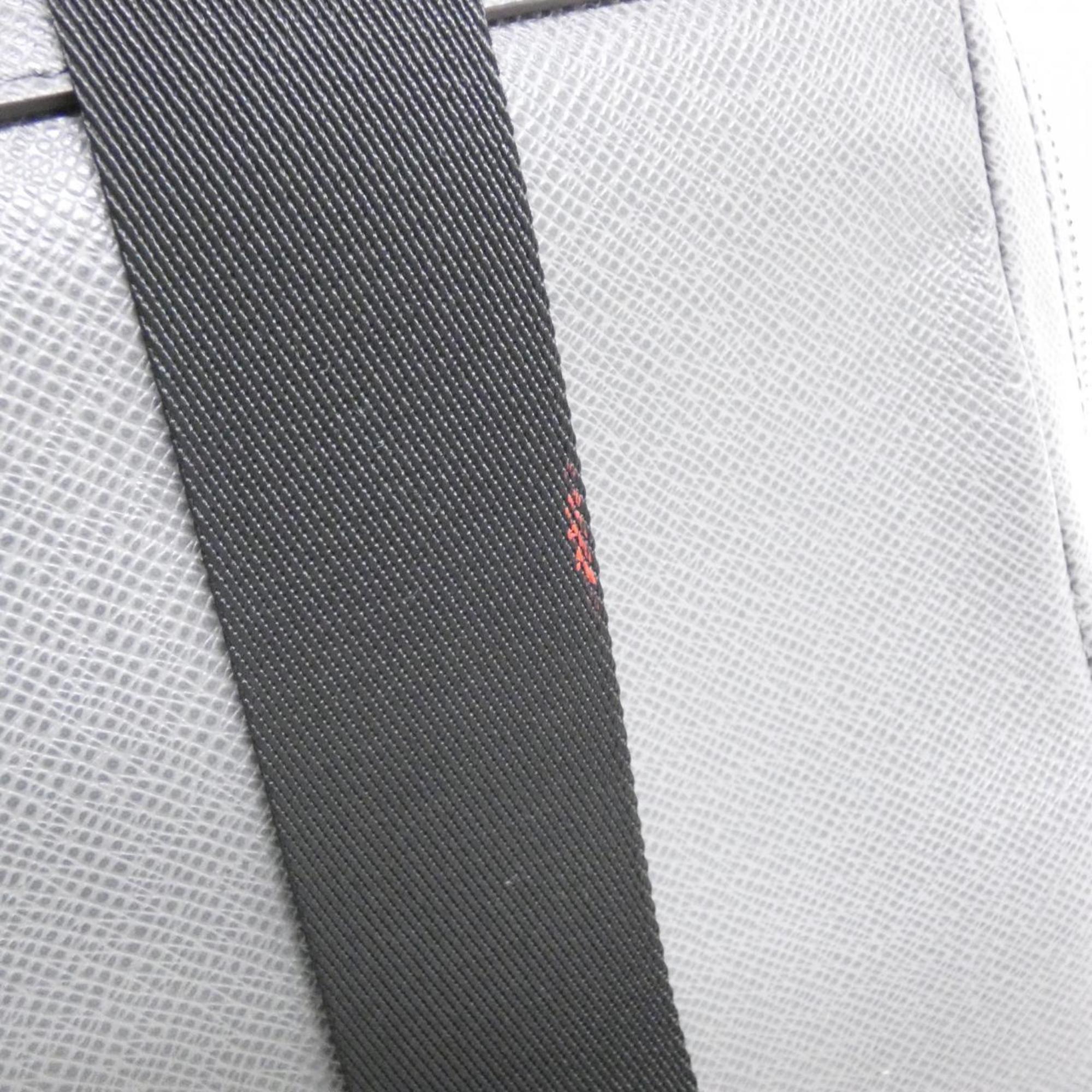 Louis Vuitton Gris Leather Shoulder Bag
