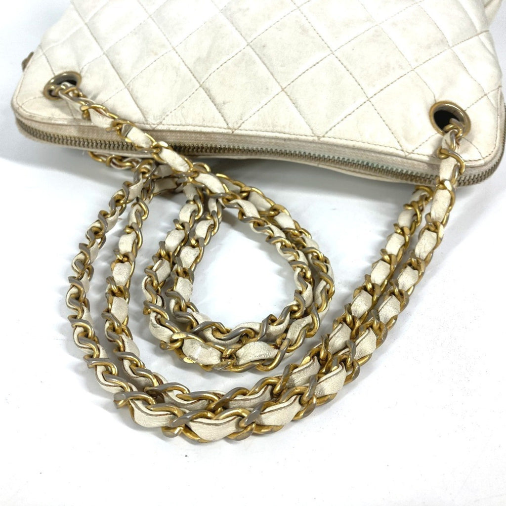 Chanel White Leather Shoulder Bag
