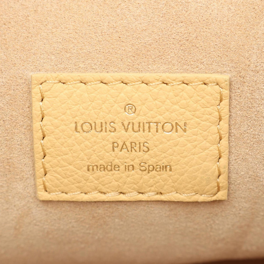 Louis Vuitton Beige Leather Shoulder Bag