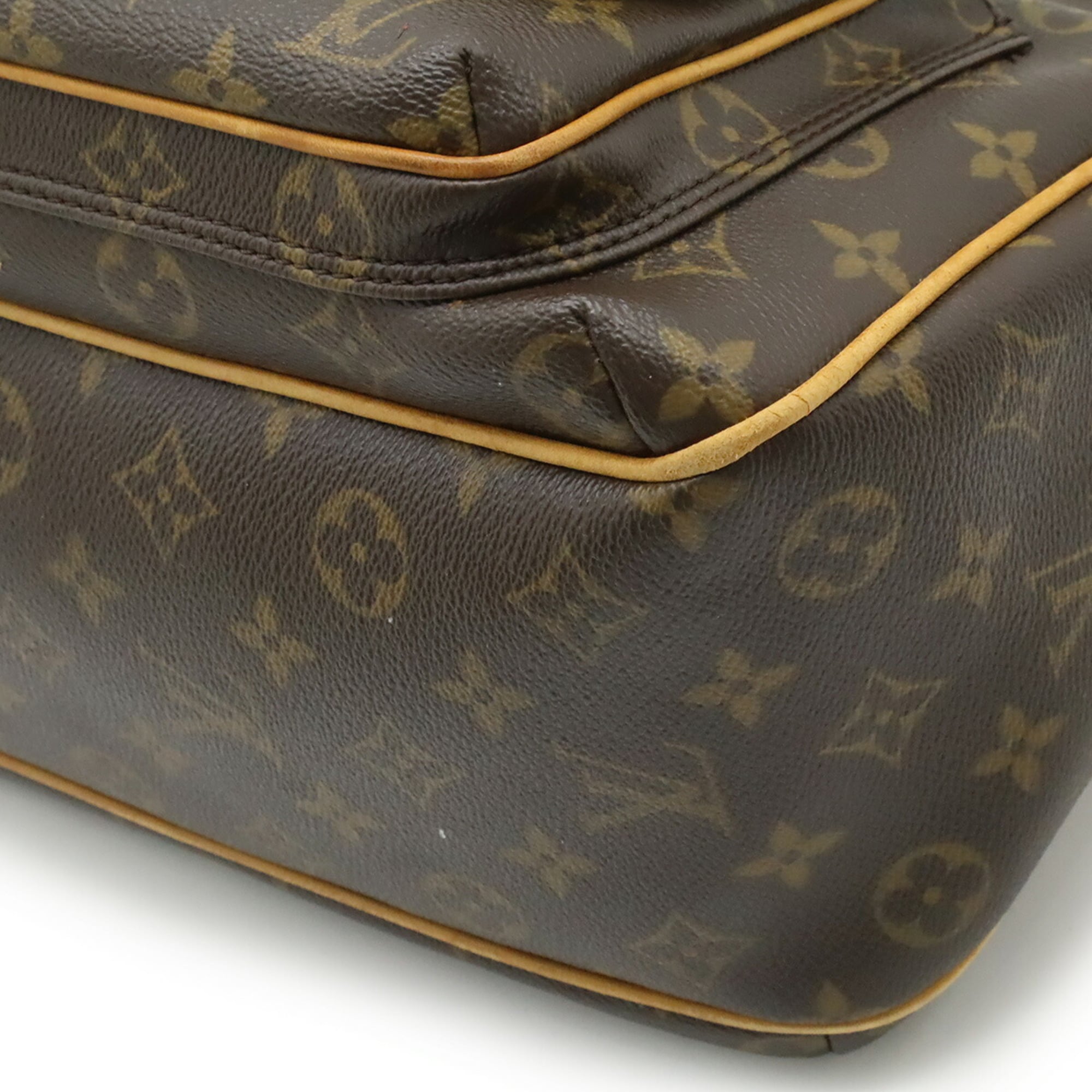 Louis Vuitton Brown Canvas Shoulder Bag